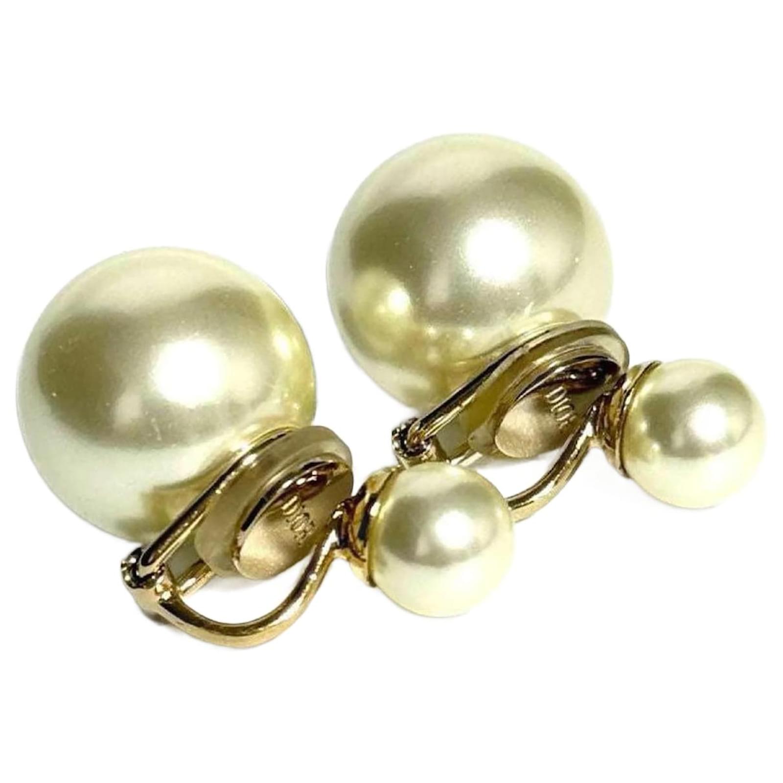 Christian Dior Women's Tribal Clip Earrings Metal Pearl ref