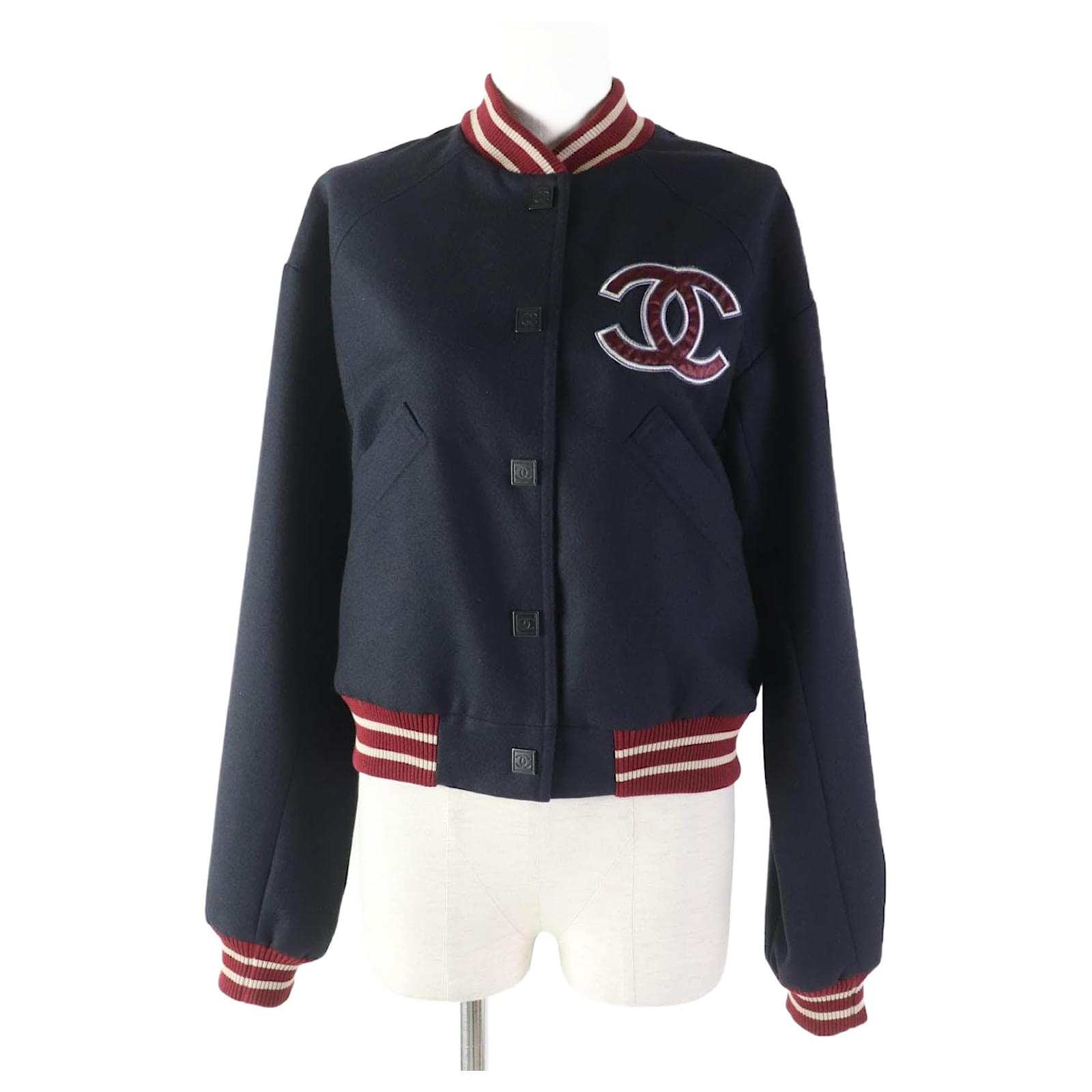 Giacca in lana e nylon di Chanel con il marchio COCO Blu navy ref