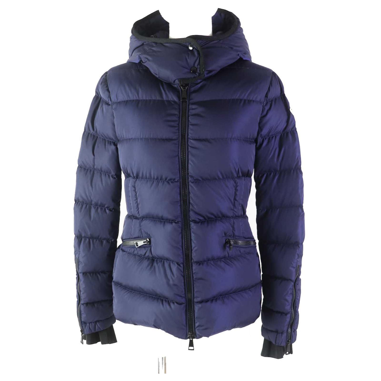 Moncler BETULA Nylon Hooded Down Jacket Navy Navy blue Cloth ref.1704283 Joli Closet