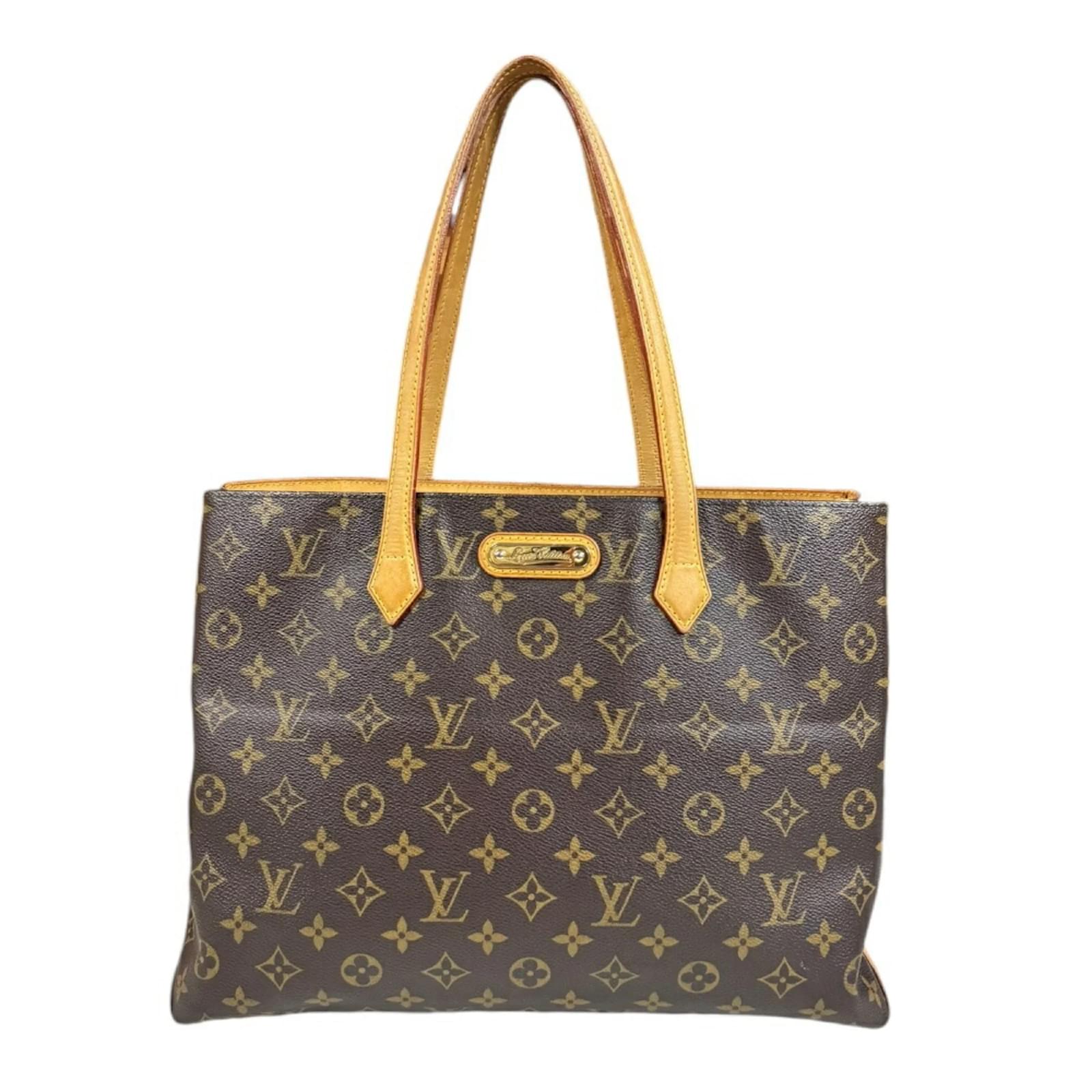 Louis Vuitton Wilshire MM Monogram Schultertasche Braun Lackleder ref.1709404 Joli Closet