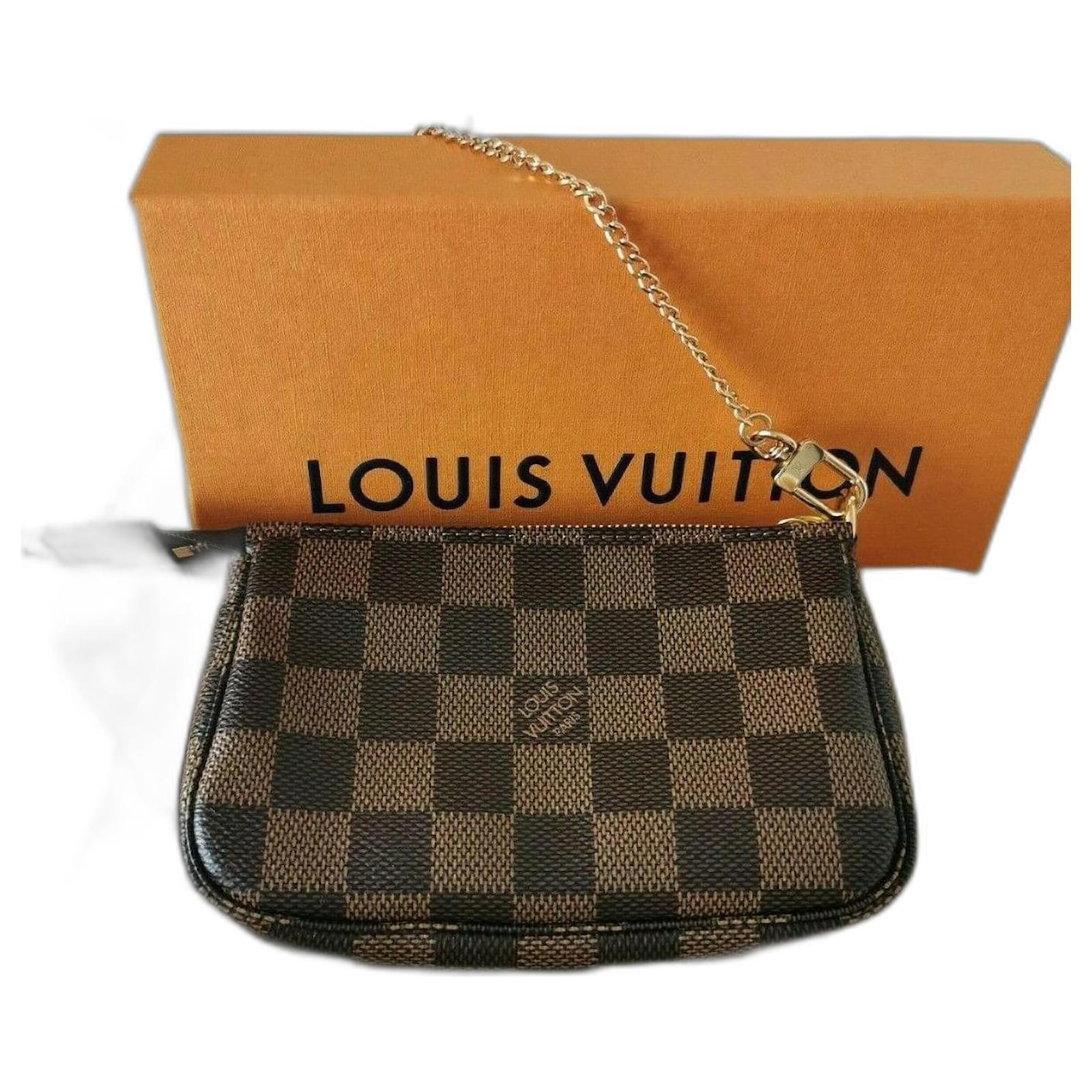 LOUIS VUITTON Mini Pochette Accessoires Ebène Light brown Dark brown  Leather Cloth ref.1713114 - Joli Closet