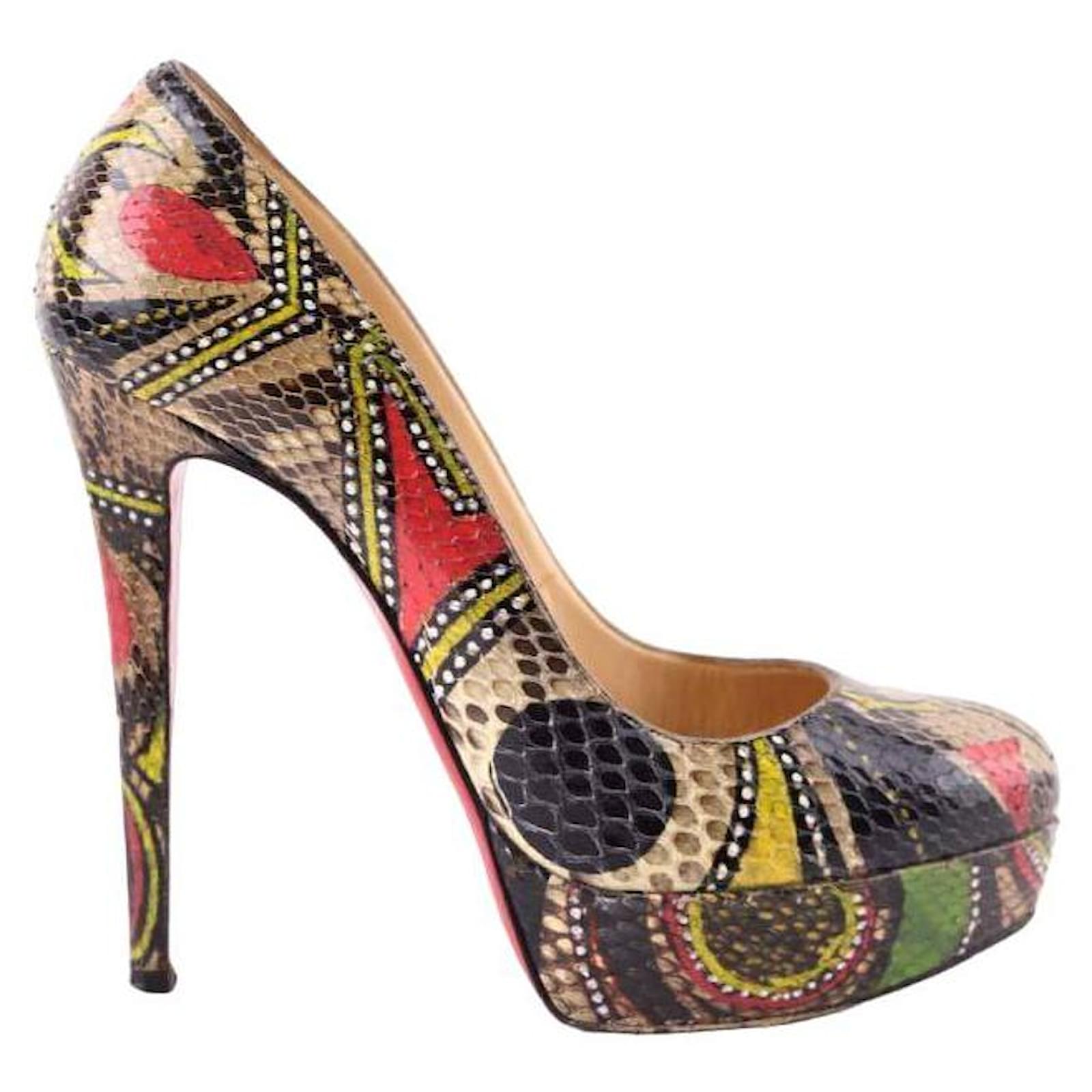 Christian Louboutin Tacones de cuero Multicolor Joli