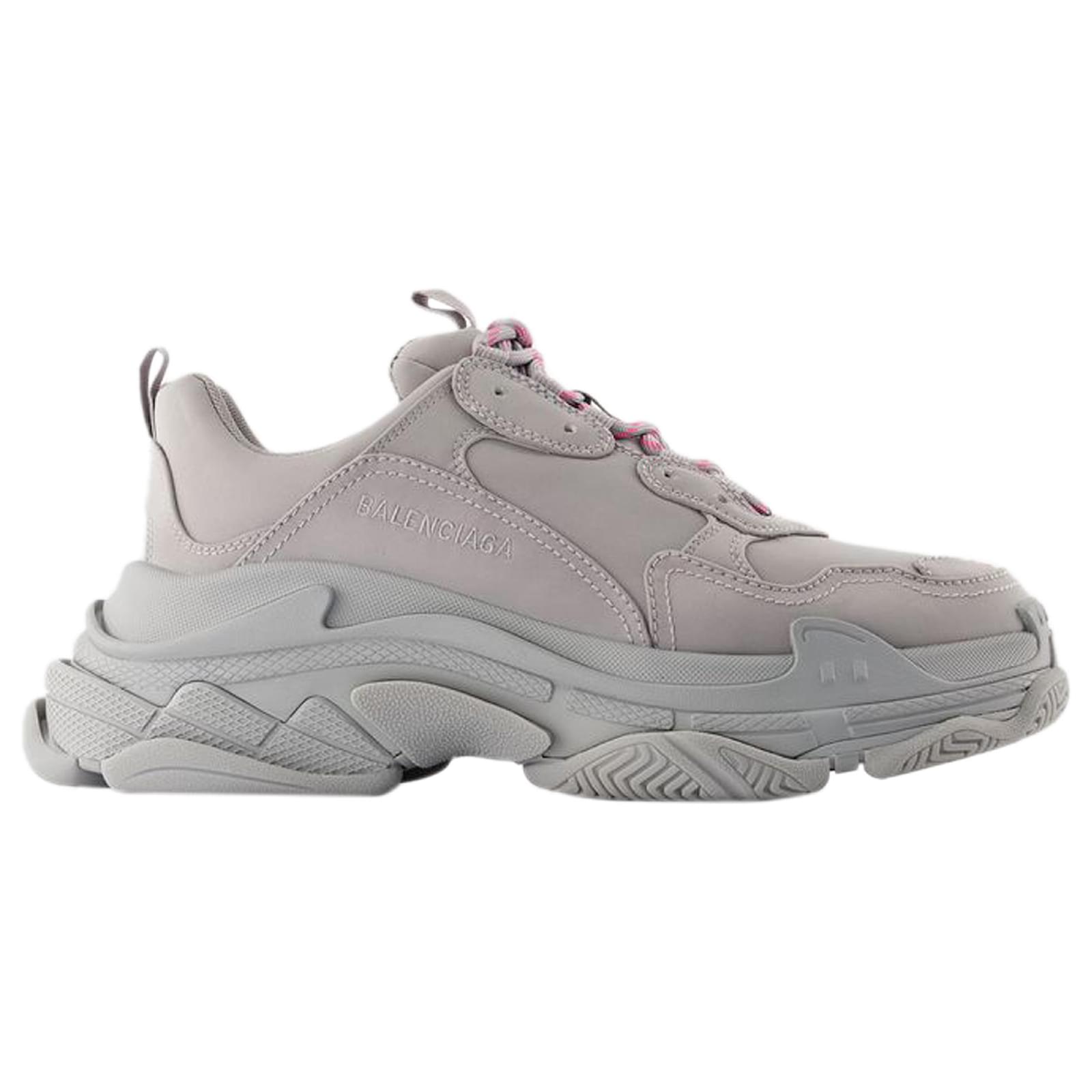 Triple S Sneakers - Balenciaga - Synthetic - Grey ref.1726558