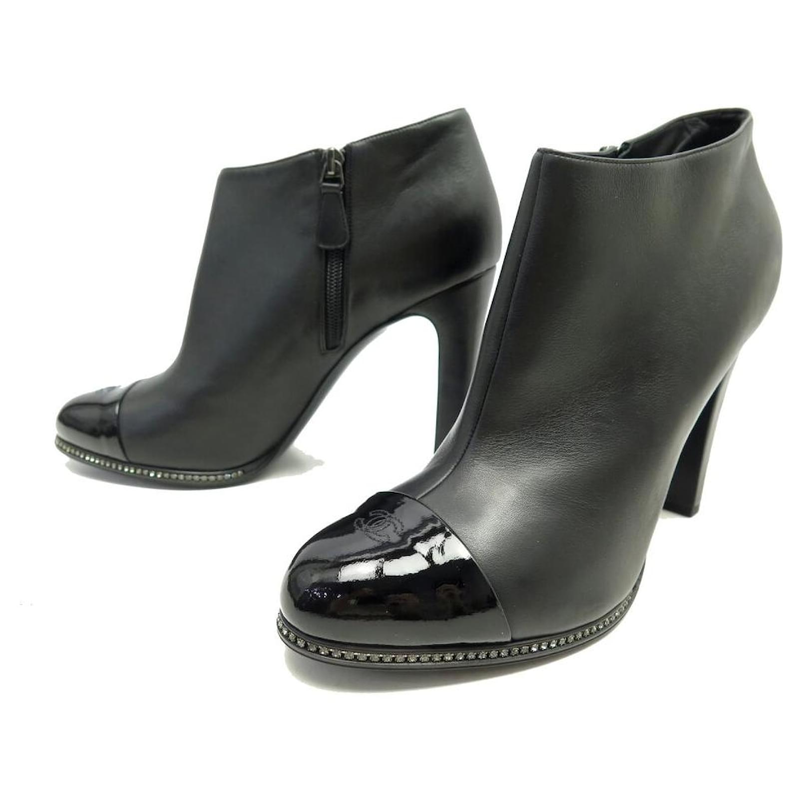 【新品・未使用】ＣＨＡＮＥＬ 　Ａｎｋｌｅ　Ｂｏｏｔｓ NINE CHANEL SHOES CC LOGO BOOTS 42 IN LEATHER G29634 Black