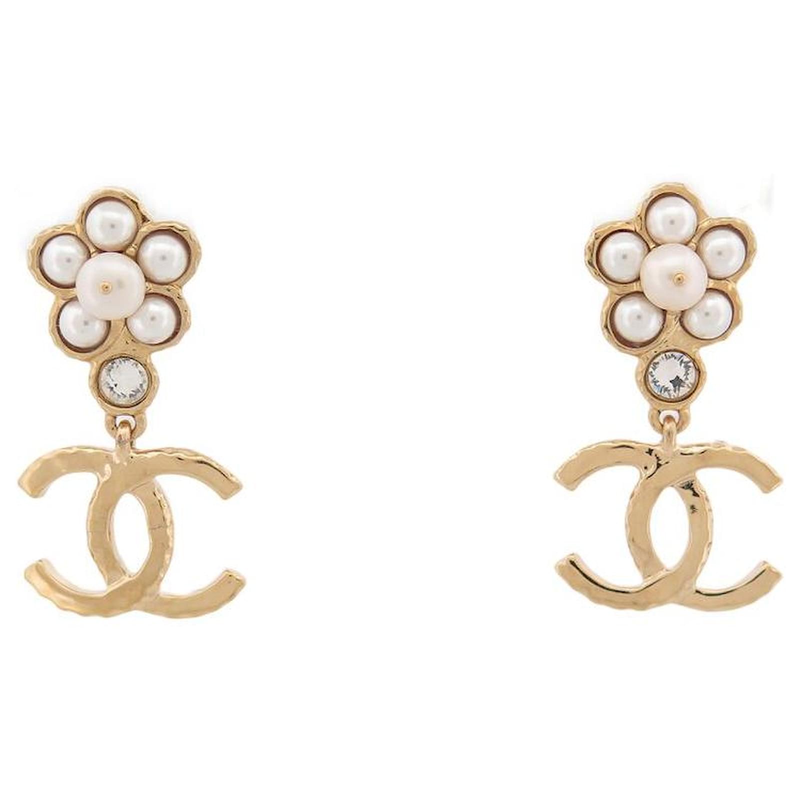 ☆もんた☆CHANEL シャネル　９個 NINE CHANEL CC LOGO DROP EARRINGS WITH PEARLS & RHINESTONES
