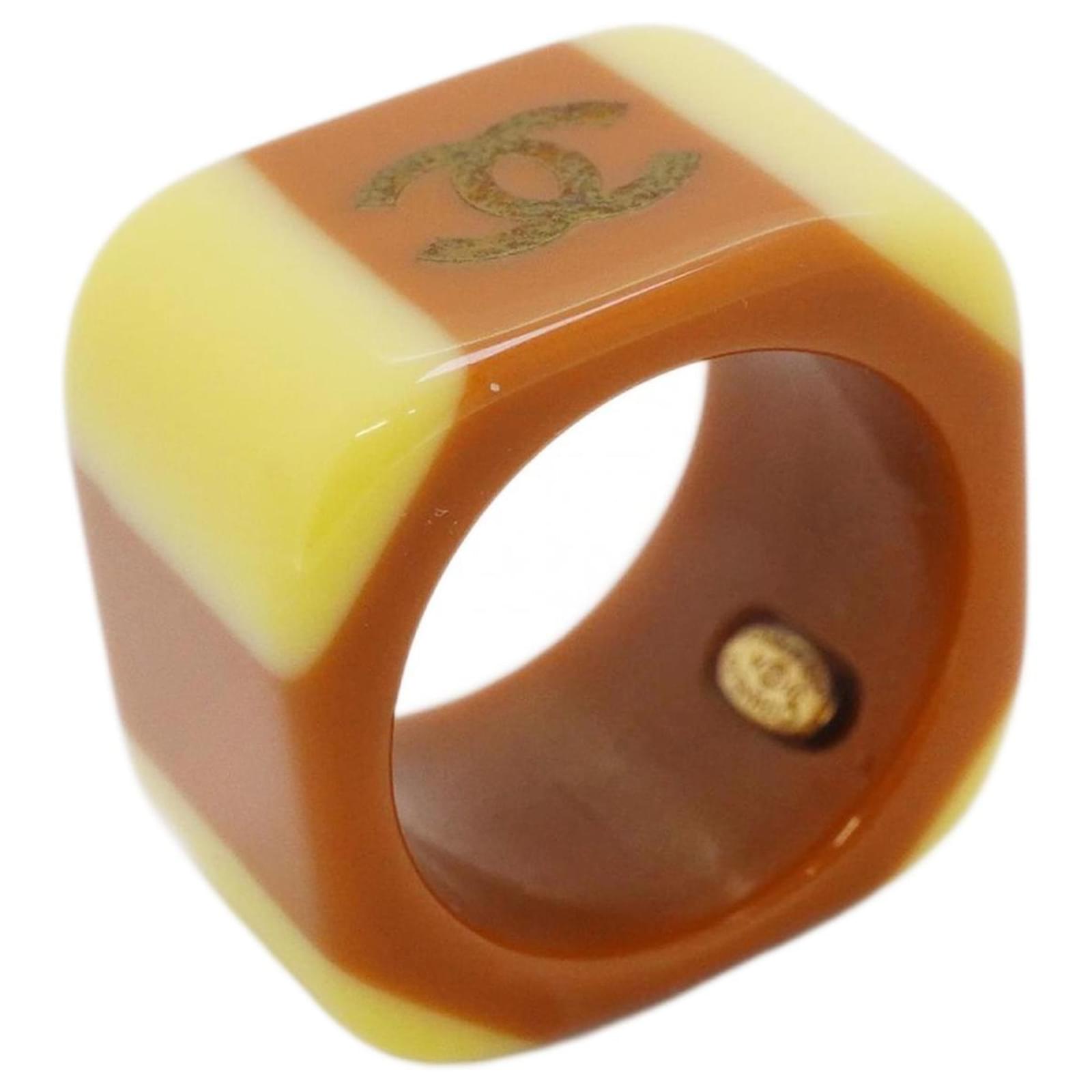 Chanel Coco Mark Square Plastic Ring Brown White ref.JC1729682