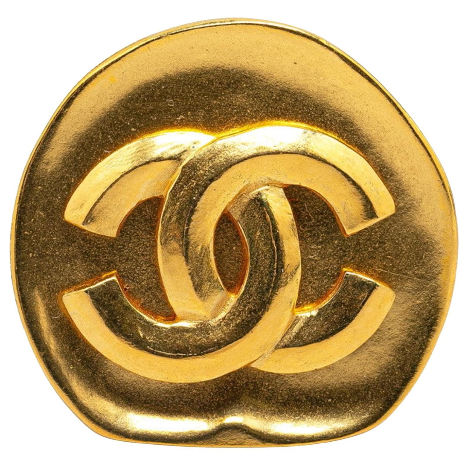 Chanel Coco Mark Golden Gold-plated ref.1730951 - Joli Closet