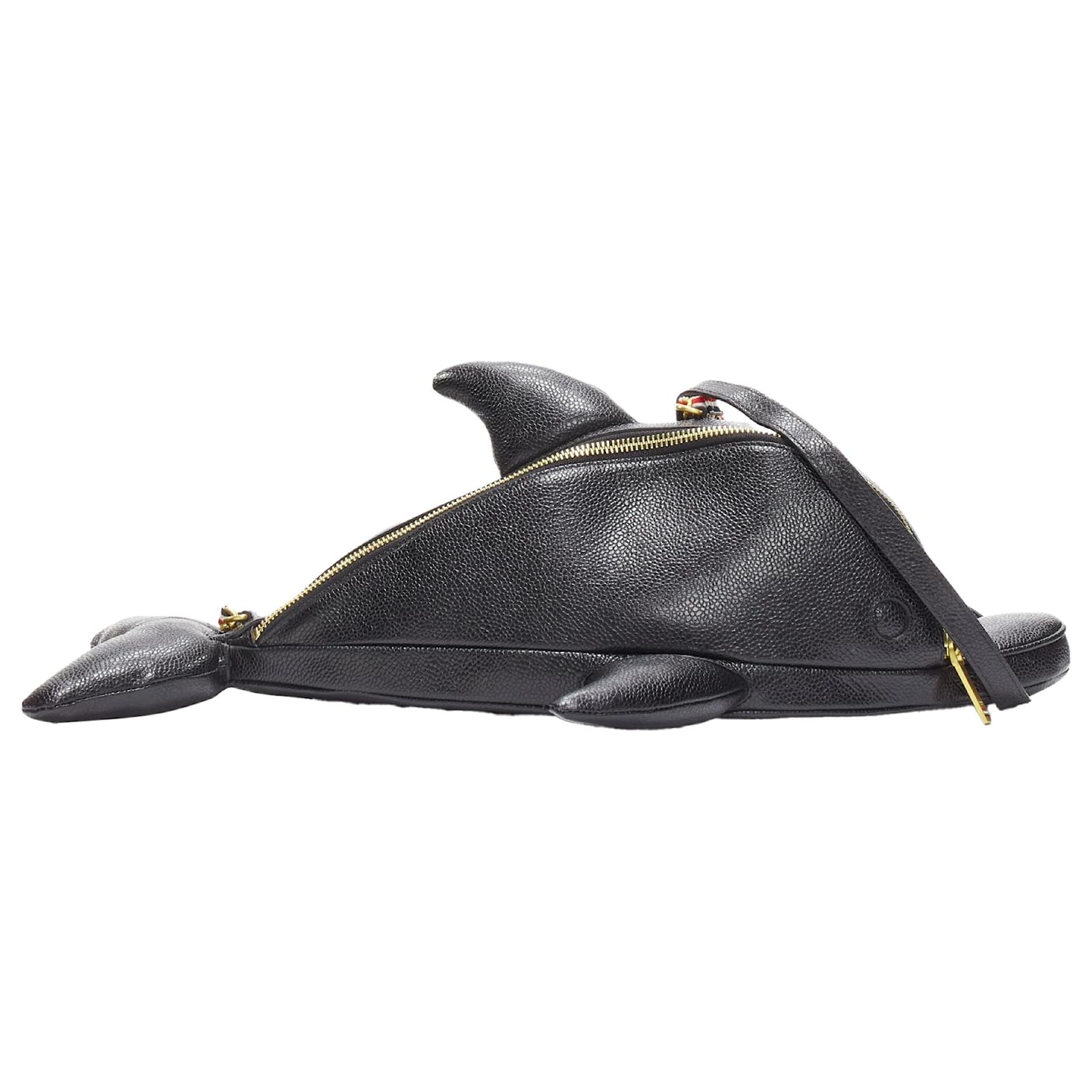 セール 一番安い Thom Browne Mini Dolphin Pebbled Leather Crossbody Bag Black バッグ