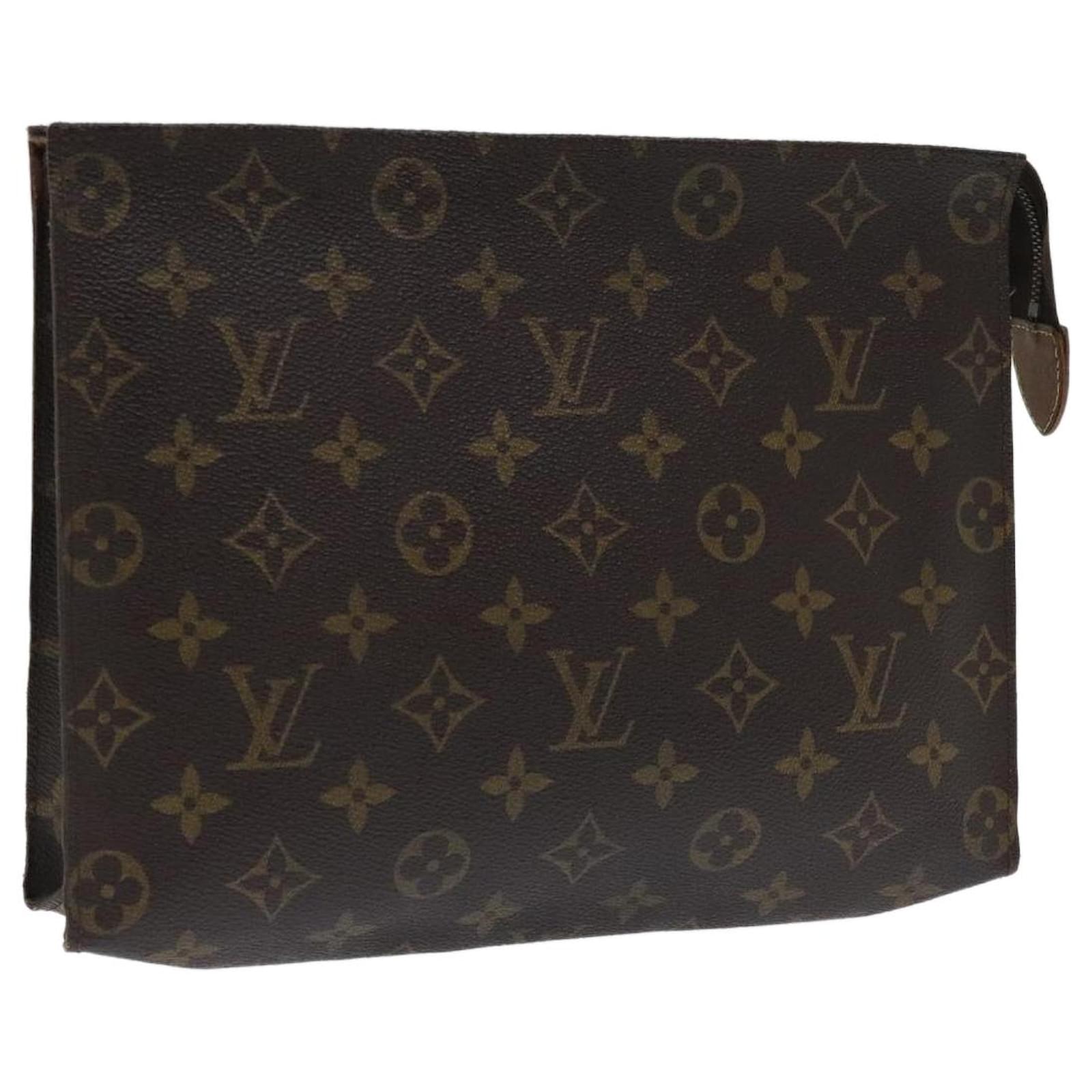 LOUIS VUITTON Monogram Poche Toilette 26 Pouch M47542 LV Auth 93654 Cloth ref.1744199 Joli Closet