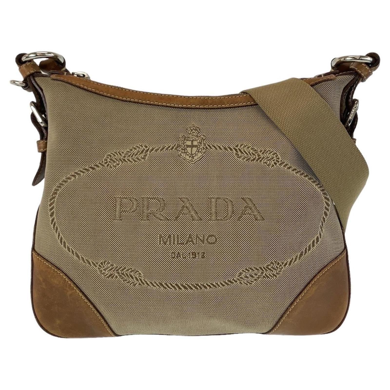 Prada Bandoulière Sac Prada Beige BandouliÃ¨re Sacoche Fendi