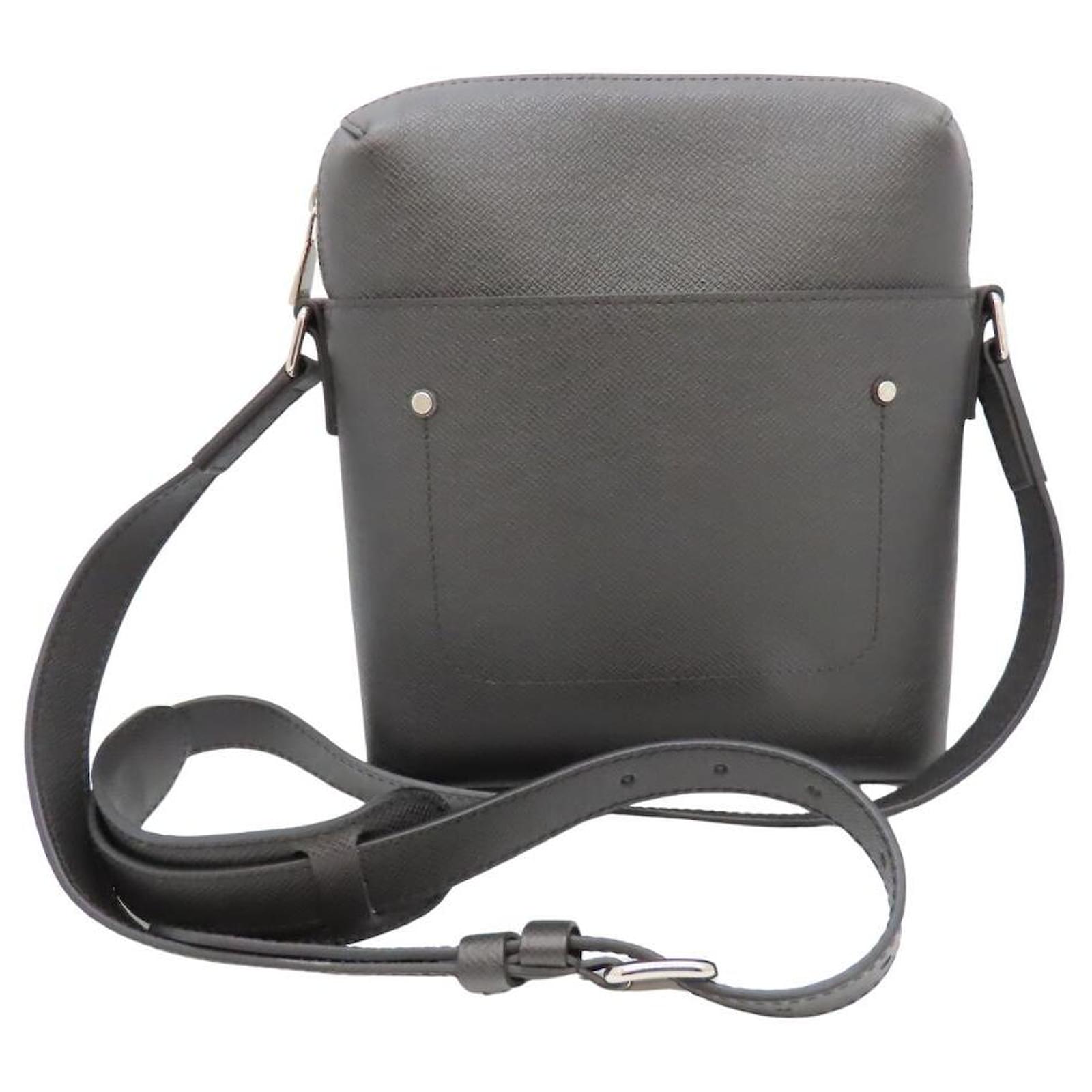 Louis Vuitton Pochet Grigori ショルダー Louis Vuitton Pochet Grigori ショルダー