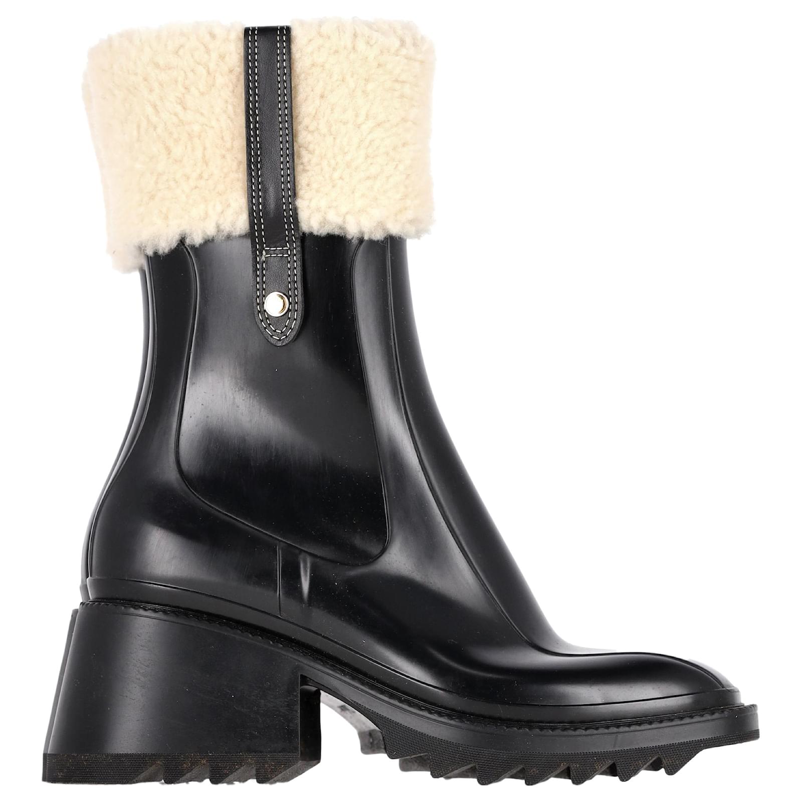 Chloé Betty Shearling Rain Boots in Black Rubber ref.1753438
