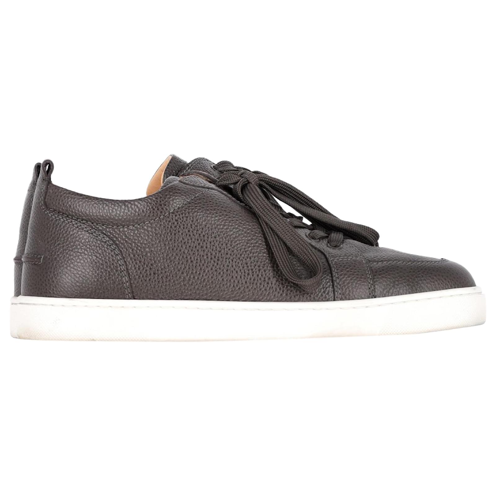 Christian Louboutin Rantulow Orlato Sneakers in Grey Leather ref.1769958 Joli Closet