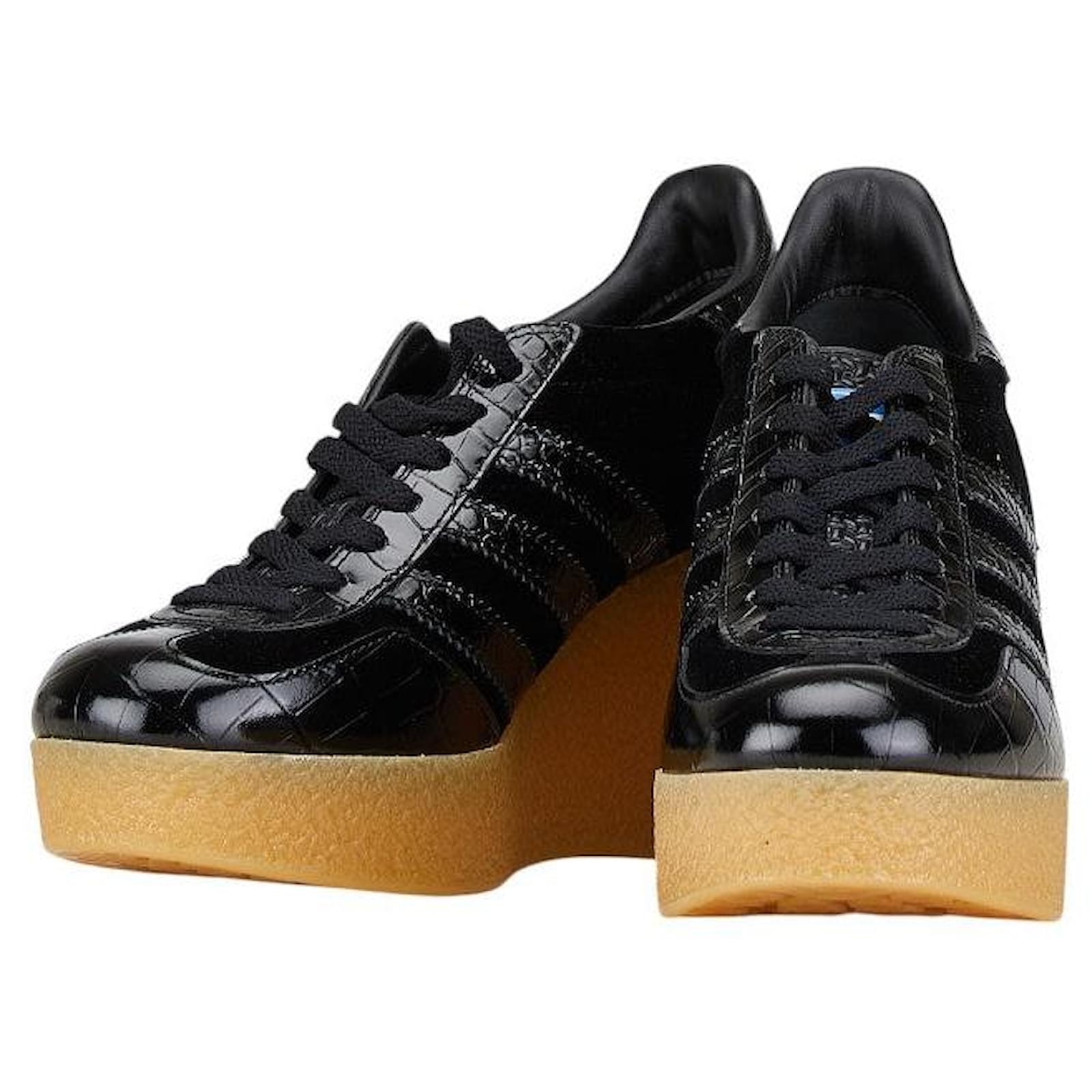 Gucci x Adidas Gazelle Wedge Sneakers Black Suede ref.JC1812298 (Sold) -  Joli Closet