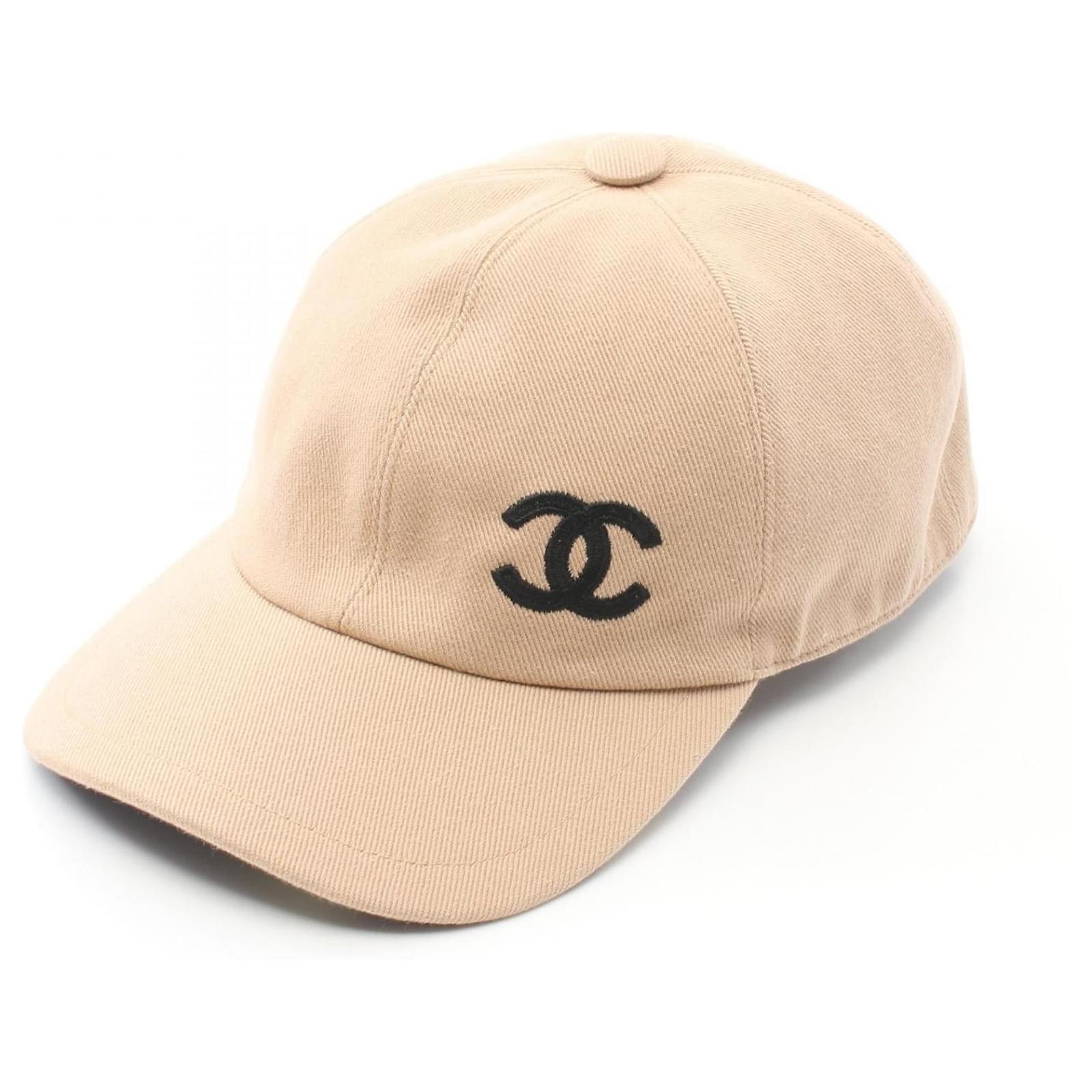 Chanel Coco Mark Cotton Cap Beige Brown ref.1827858 - Joli Closet