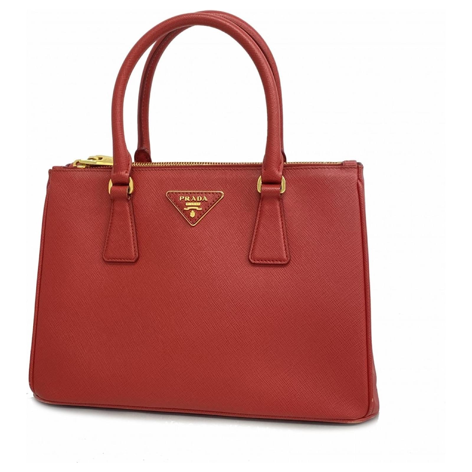 Borsa a mano in pelle Saffiano rossa Prada Rosso ref.1829823 Joli Closet