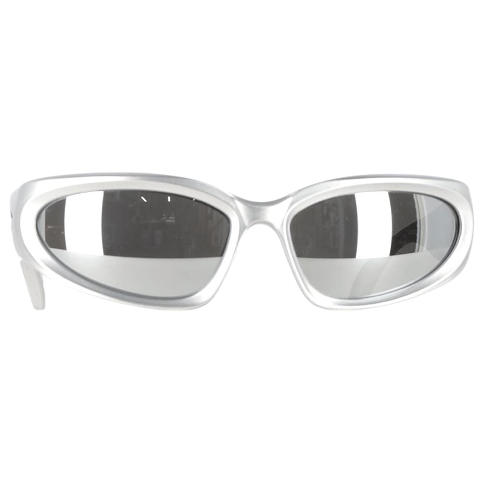 Balenciaga Swift Oval Sunglasses in Silver Polyamide Silvery