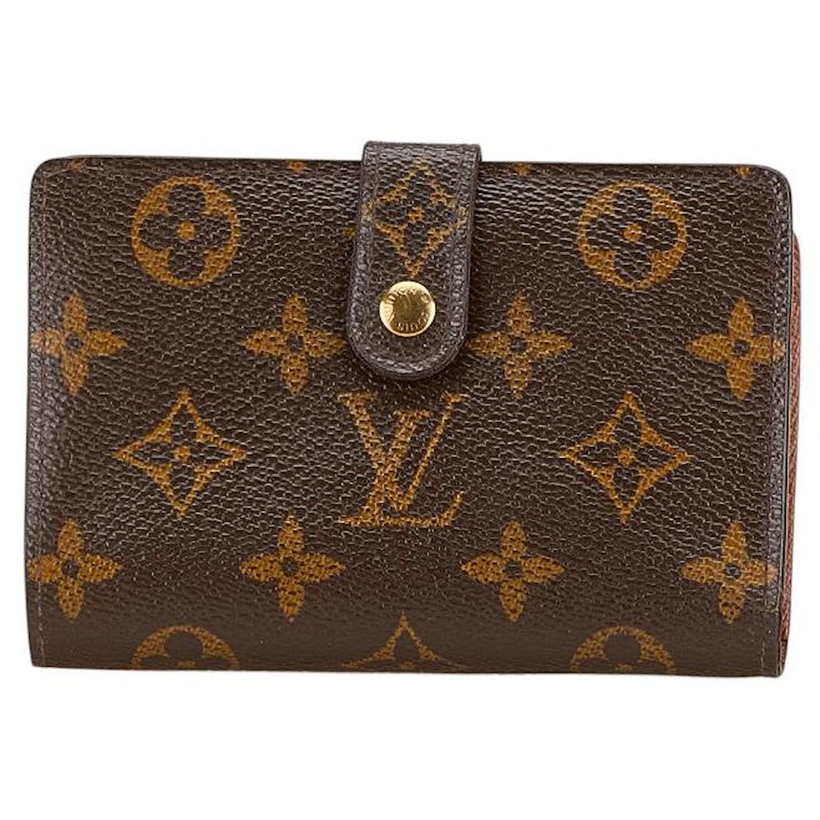 Auth LOUIS VUITTON Vie Tresol Bifold Wallet Monogram Leather BN 2024 M61730 Used.