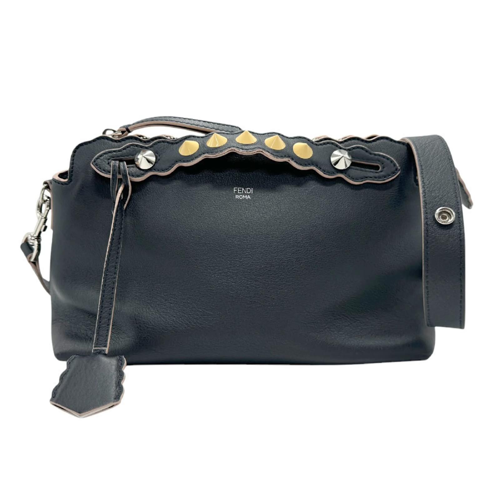 【値下げしました】【美品】fendi  バイザウェイ　ミディアム FENDI フェンディ バイザウェイ ミディアム ブラック シルバー レザー