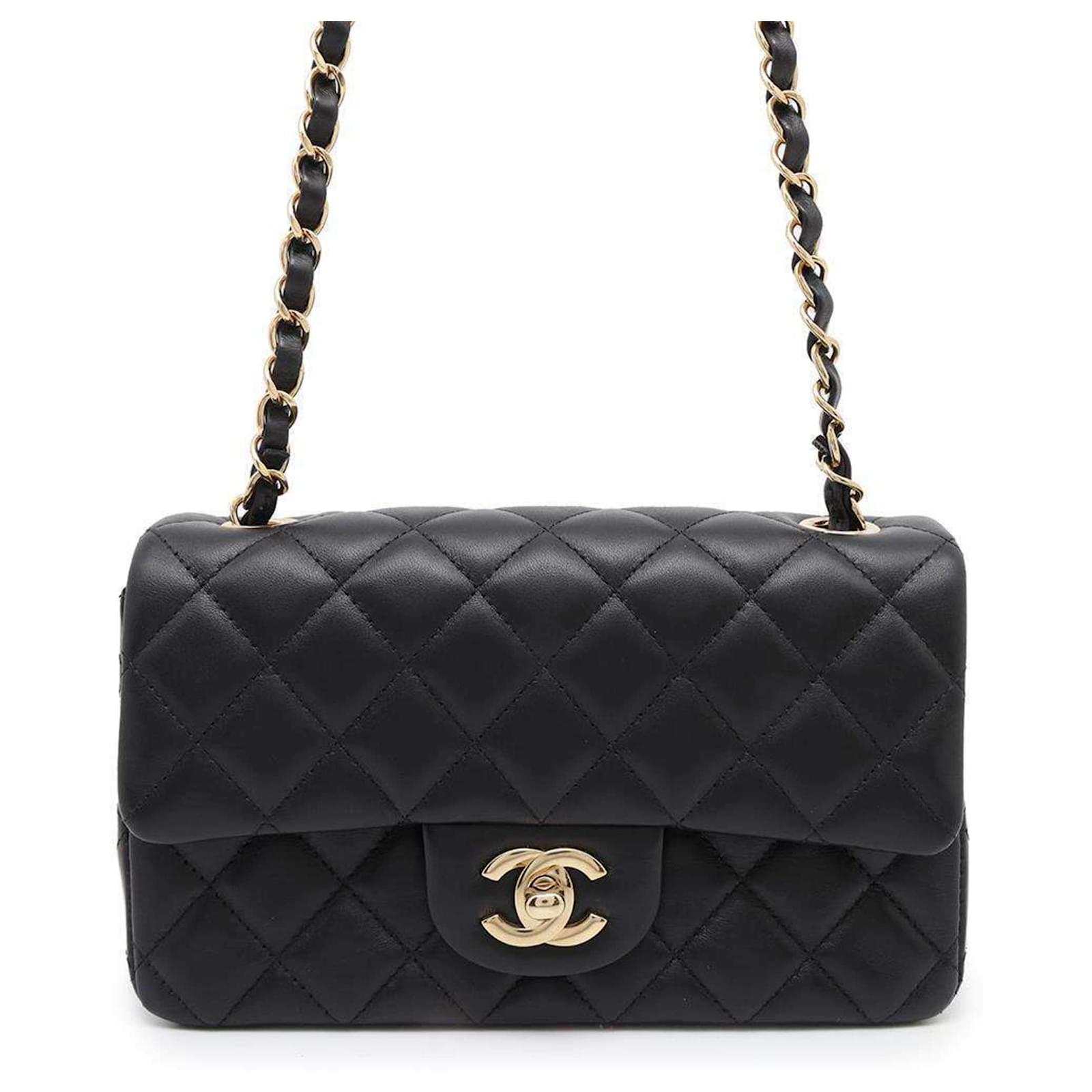 CHAIN SHOULDER BAG 24 IN BLACK PATENT SMOOTH LAMBSKIN main image 1