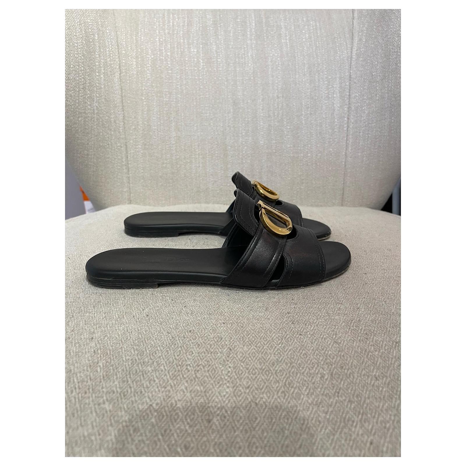 Dior　サンダル　35.5 DIOR Sandals T.EU 35.5 Leather Black ref.1865839 - Joli Closet