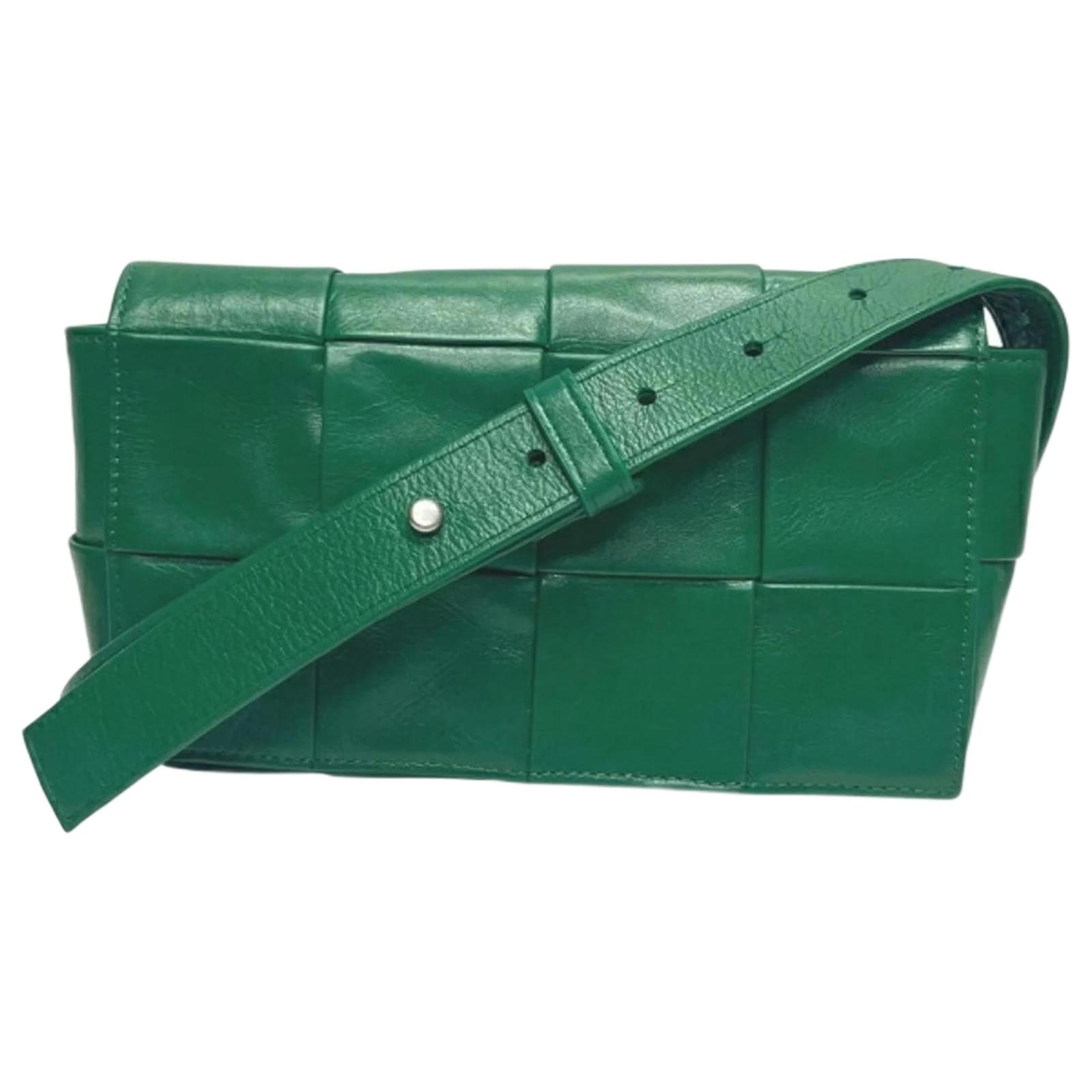 Bottega Veneta Cassette Maxi Intrecciato Bag Green Leather ref