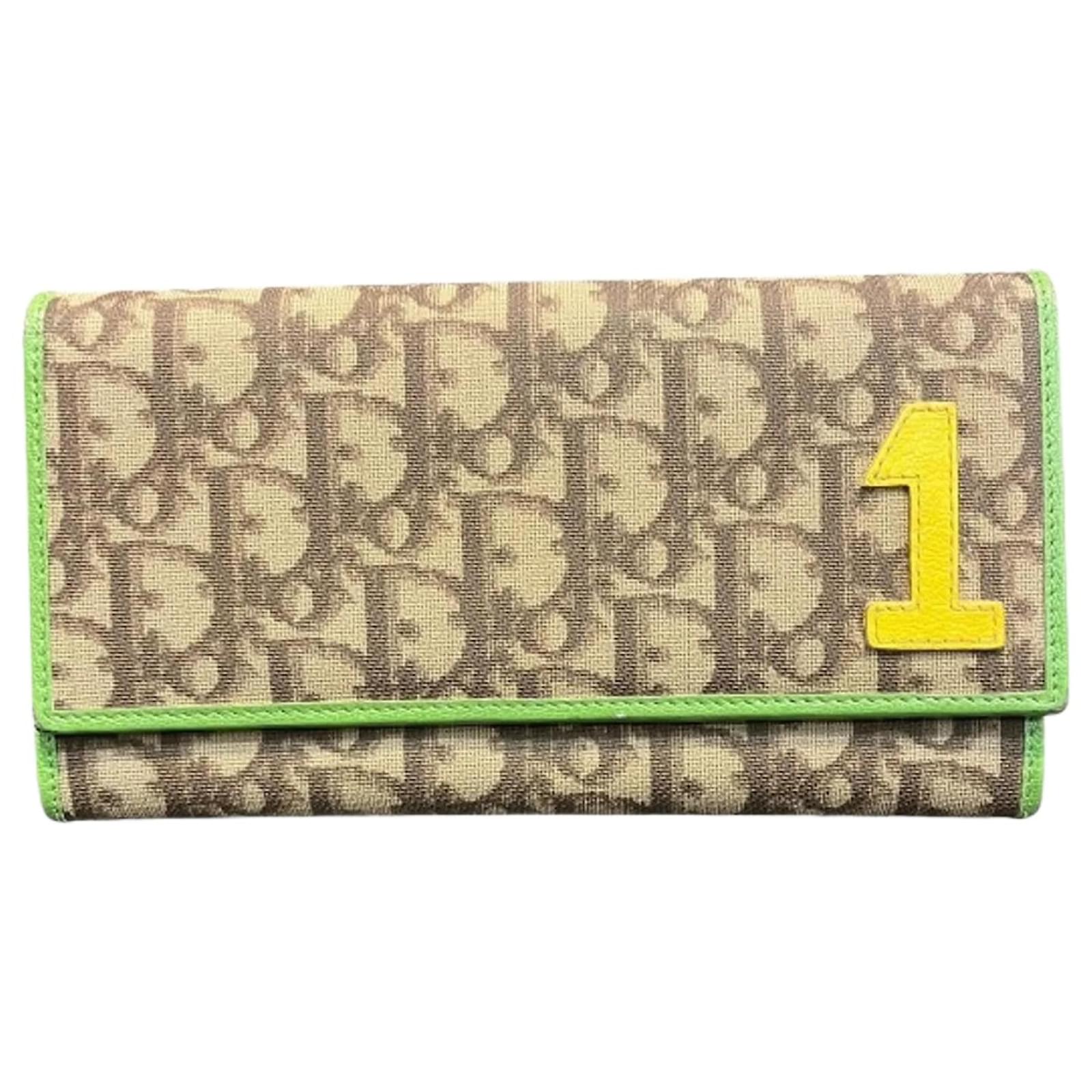 Christian Dior Vintage ♡ Green coincase Christian Dior Vintage