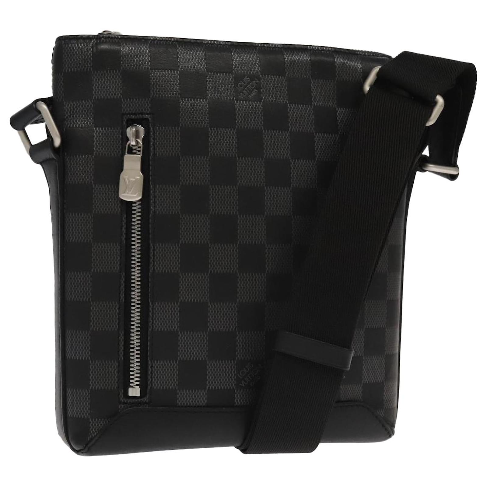 ルイヴィトン ダミエ アンフィニ ディスカバリー メッセンジャー N42418 LOUIS VUITTON 新品同様 ルイヴィトン ダミエ アンフィニ