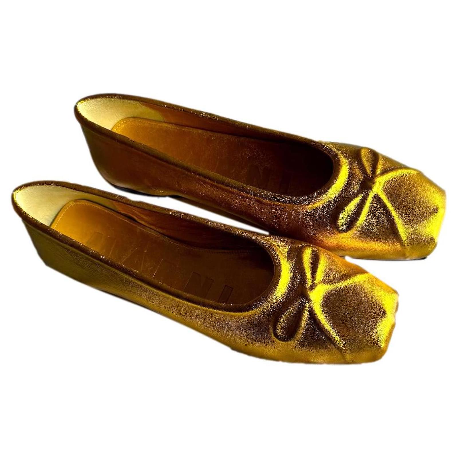 Marni Little Bow Ballerinas Golden Fur ref.1872229 - Joli Closet