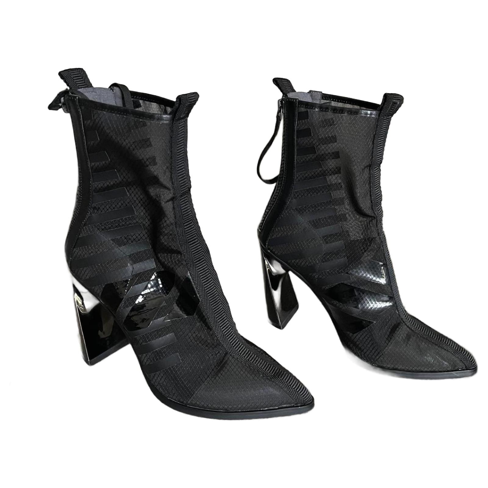 Black Molten Calli Hi Boots United Nude Size 38 Dark grey