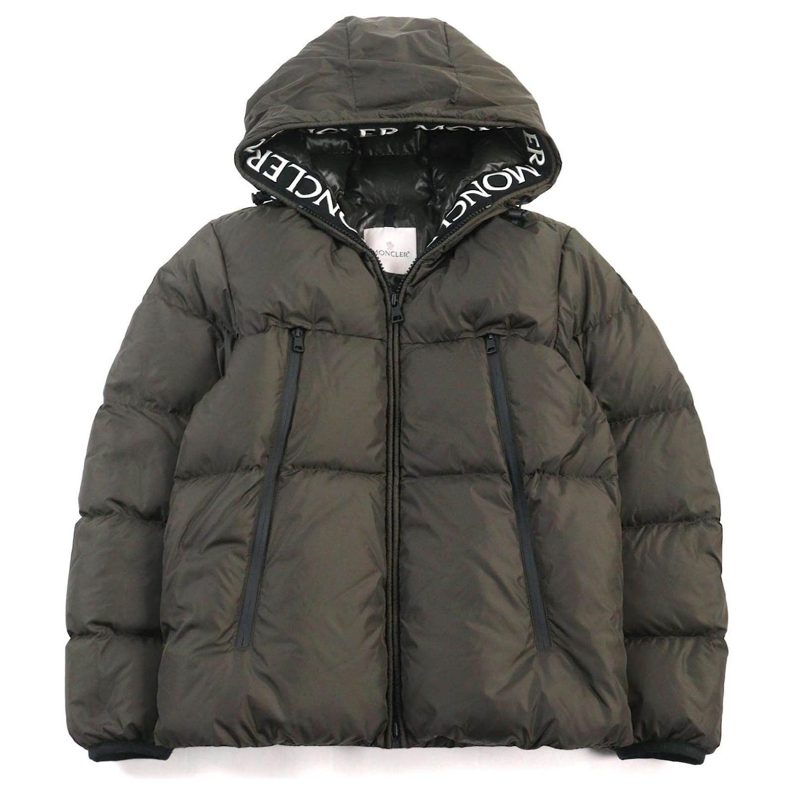 ジャケット・アウター MONCLER MONTCLA GIUBBOTTO Black Montcla Hooded Short Down Jacket - Short Down Jackets for