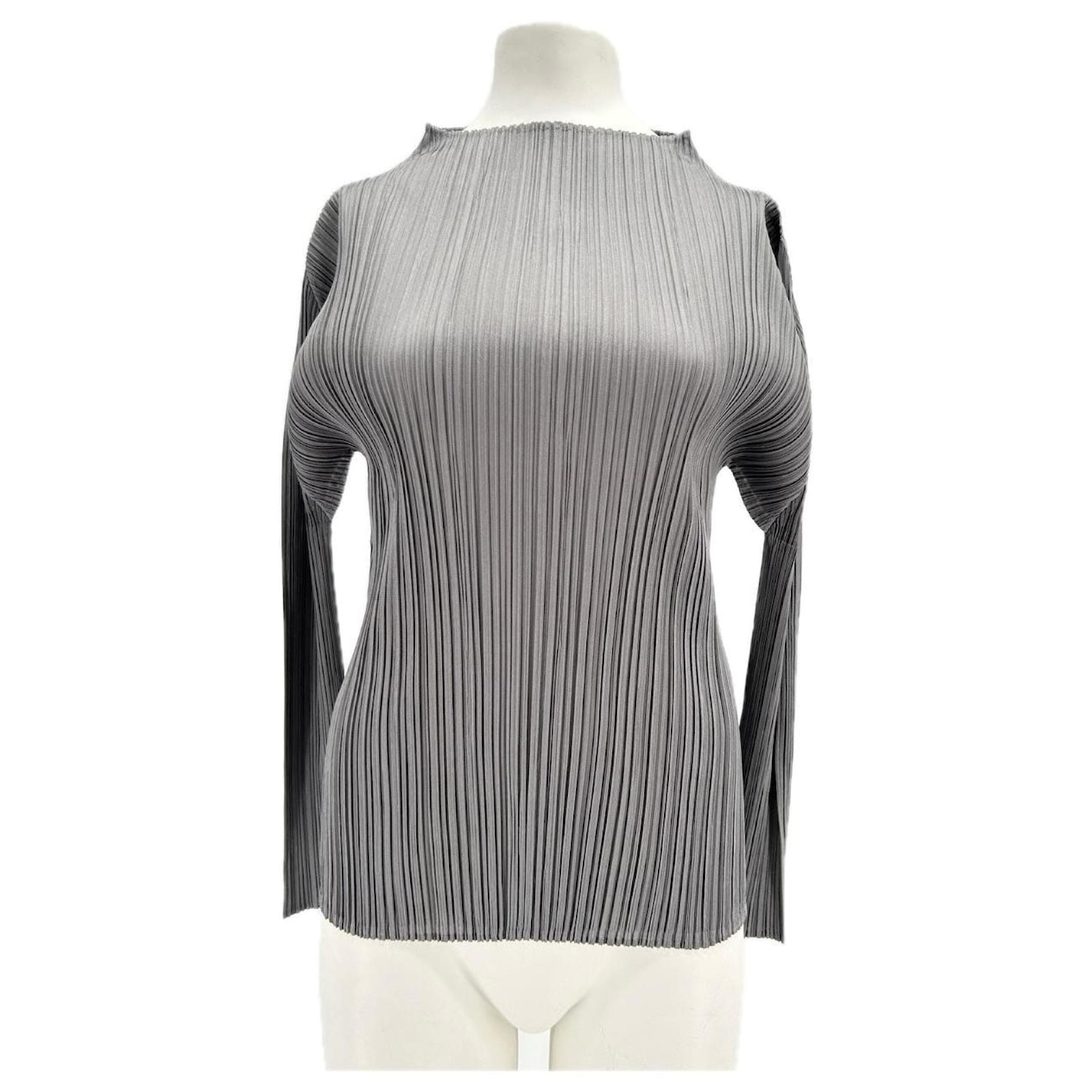 PLEATS PLEASE grid pleats top