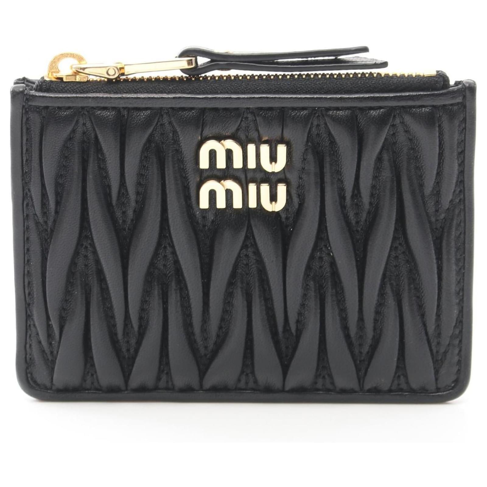 小物 MIU MIU Black Leather Wallet coin case Miu Miu Leather Coin Case Wallet Black ref.1888648 - Joli Closet