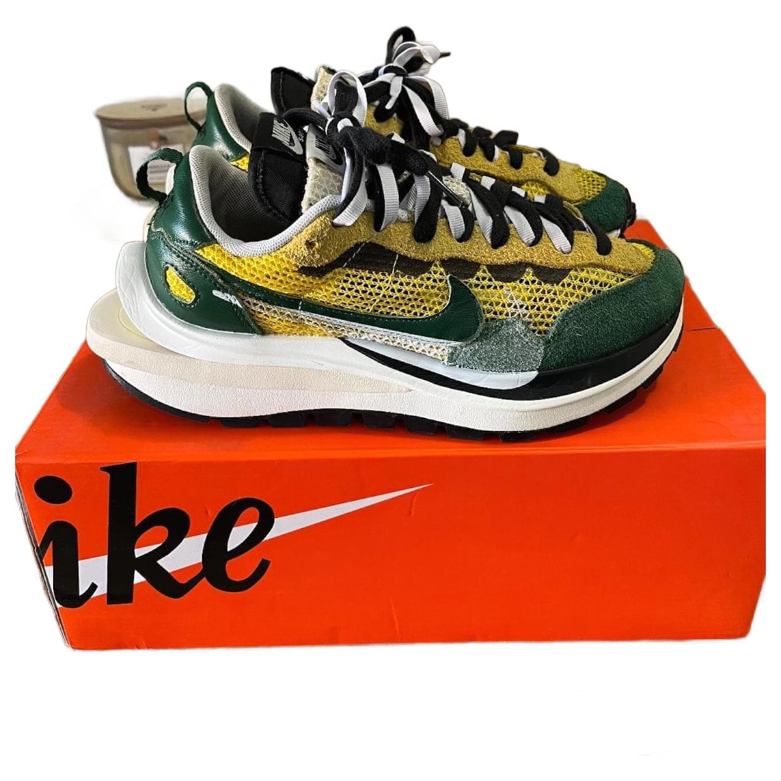 vaporwaffle tour yellow