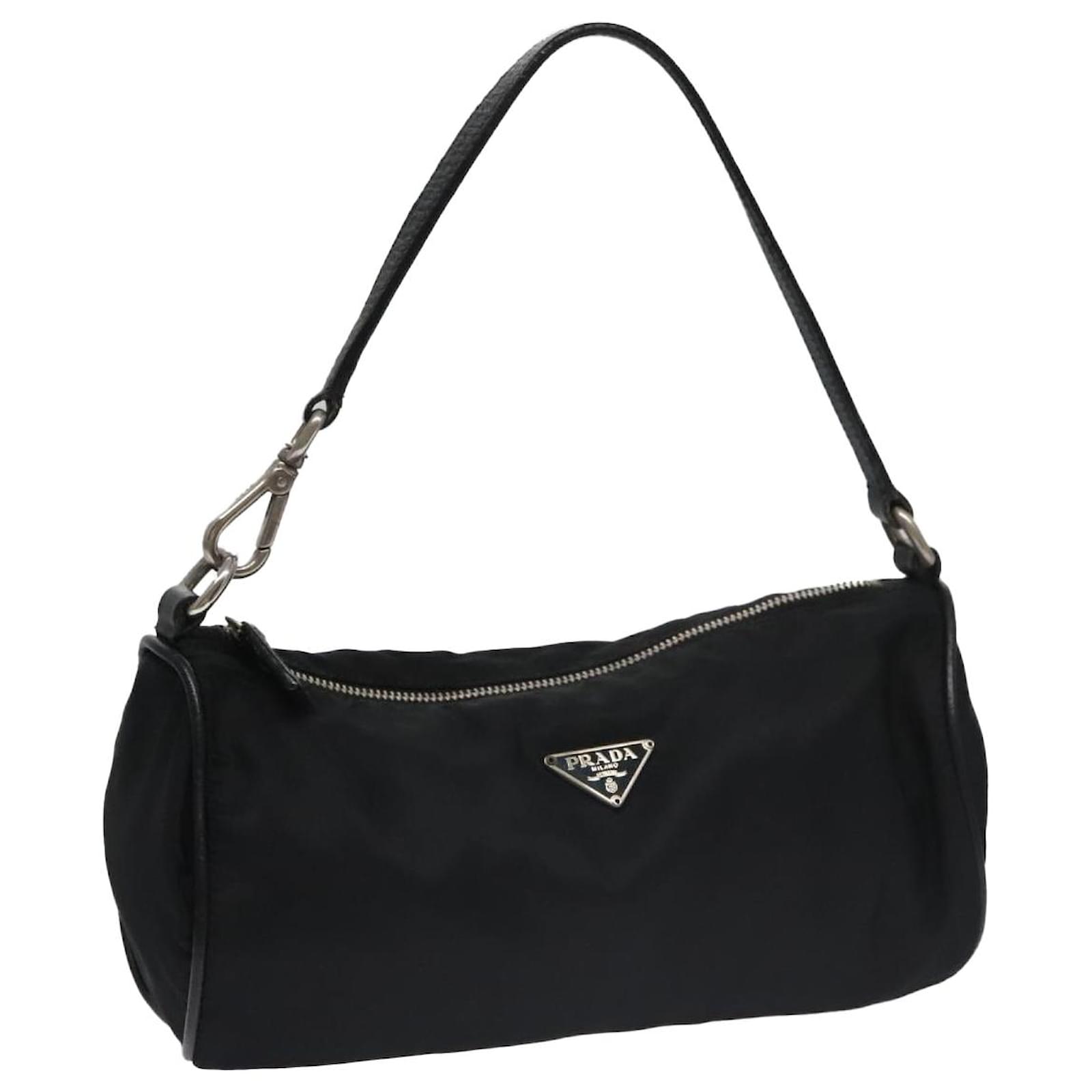 バッグ Prada Hobo Nylon Accessory Pouch Black Prada Hobo Nylon Accessory Pouch Black
