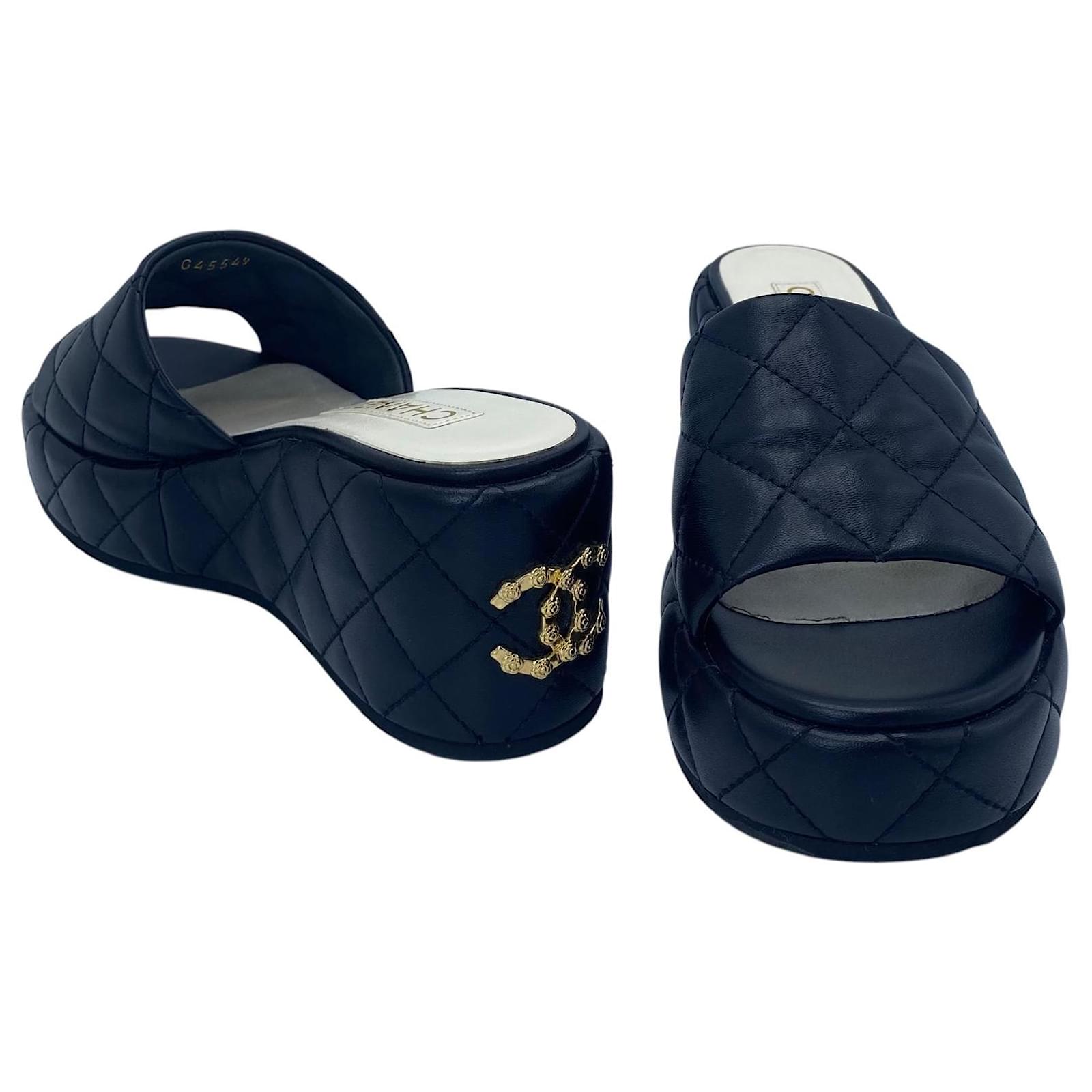 CC Mule Sandals 50mm In White Quilted Lambskin 148944