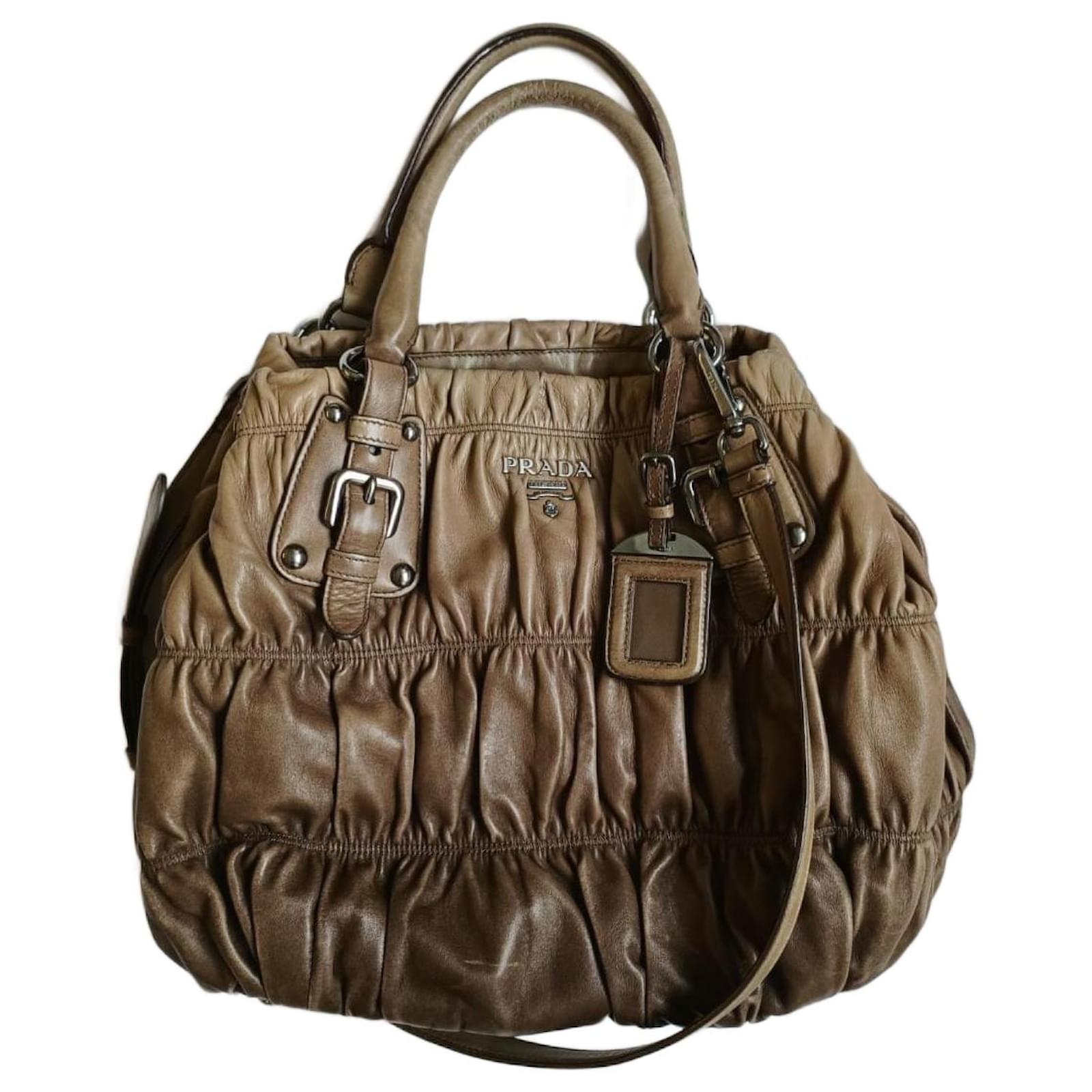 バッグ PRADA vintage bag ladies Vintage PRADA Gaufre Gradient lambskin bag Beige Leather ref