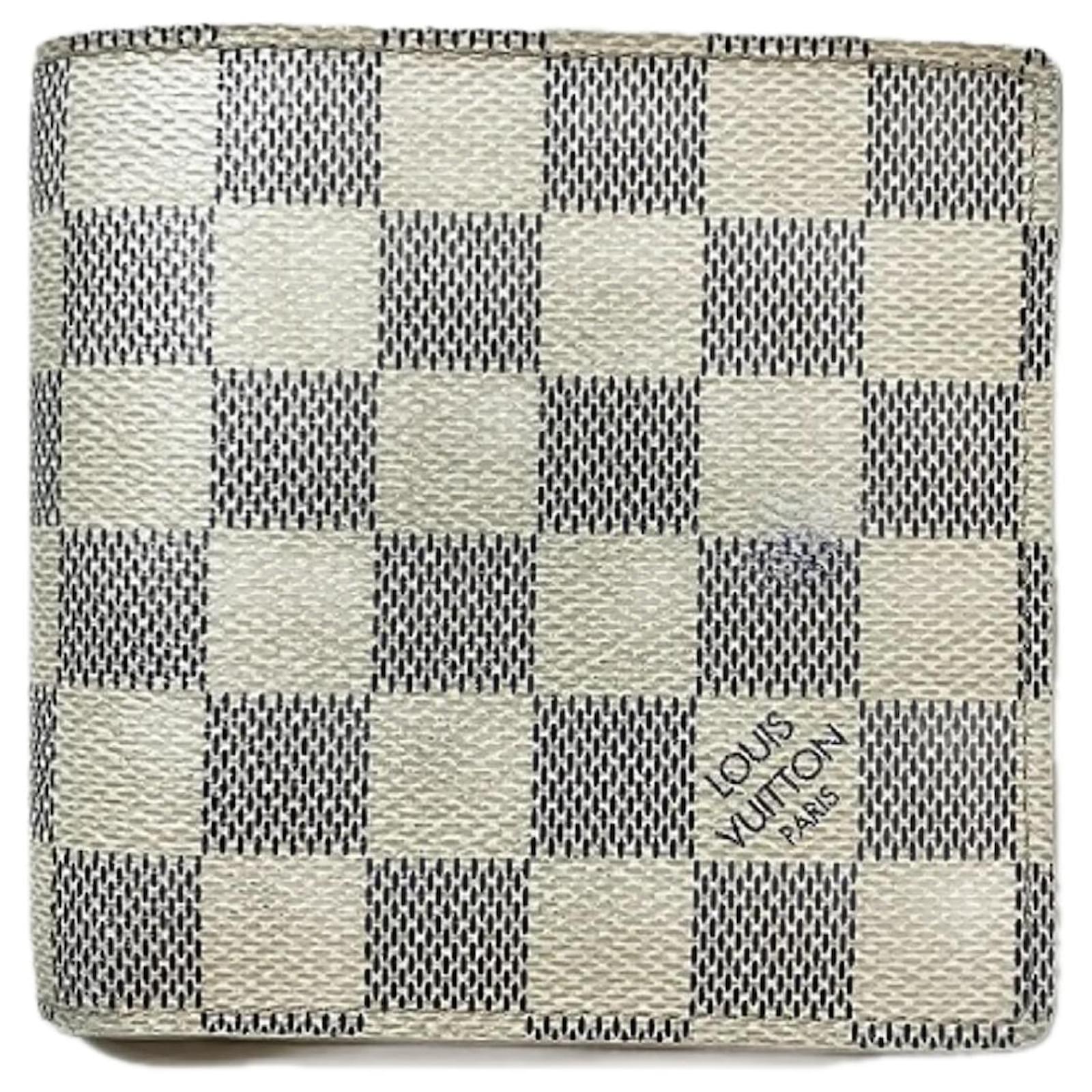 Marco Wallet White Checkered Louis Vuitton Wallet Pre-Owned Damier
