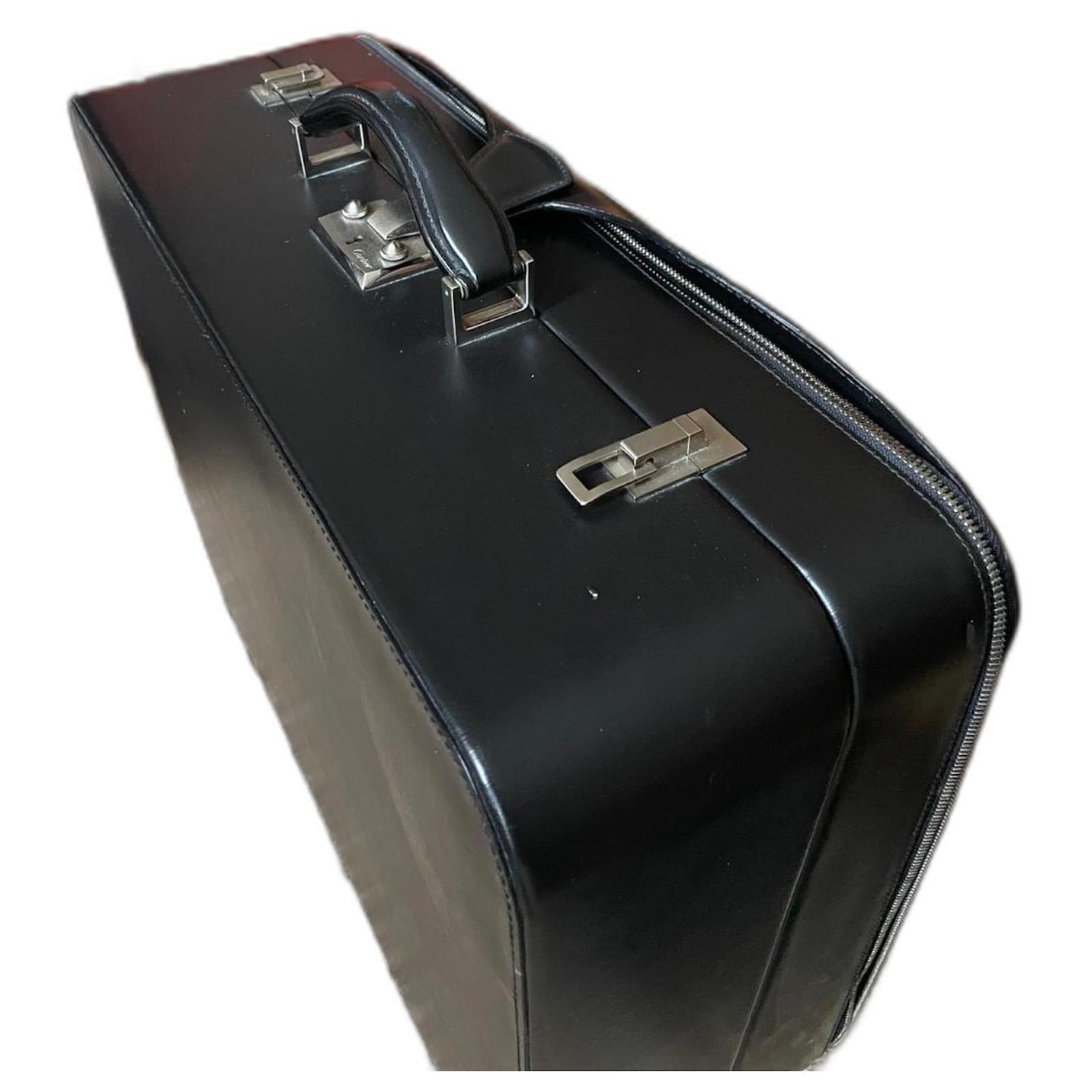 Cartier Valigia Pasha 24 ore Nero Pelle Joli Closet