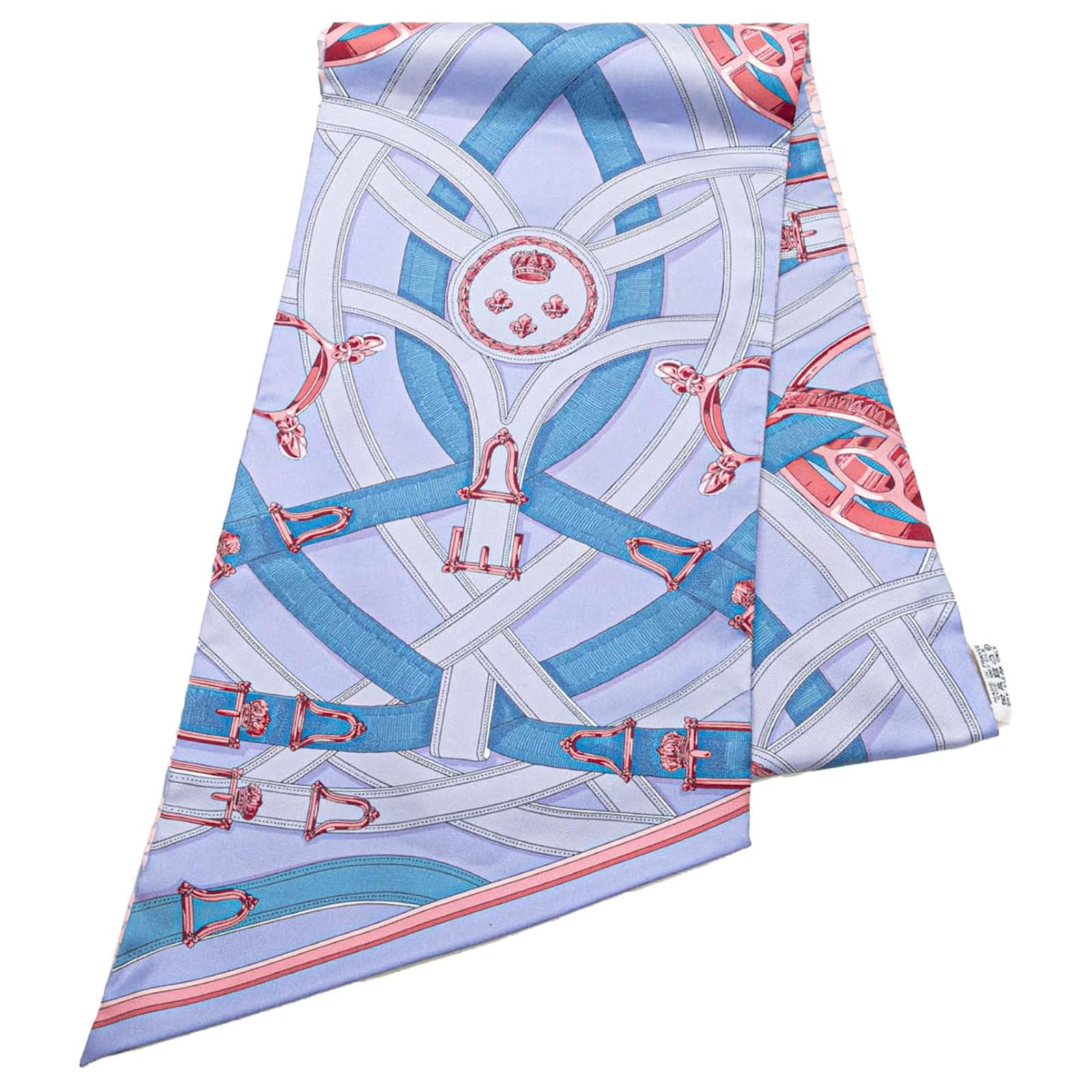 Écharpe en soie Twilly Cavalcadour à Cheval Maxi Bleue Hermès