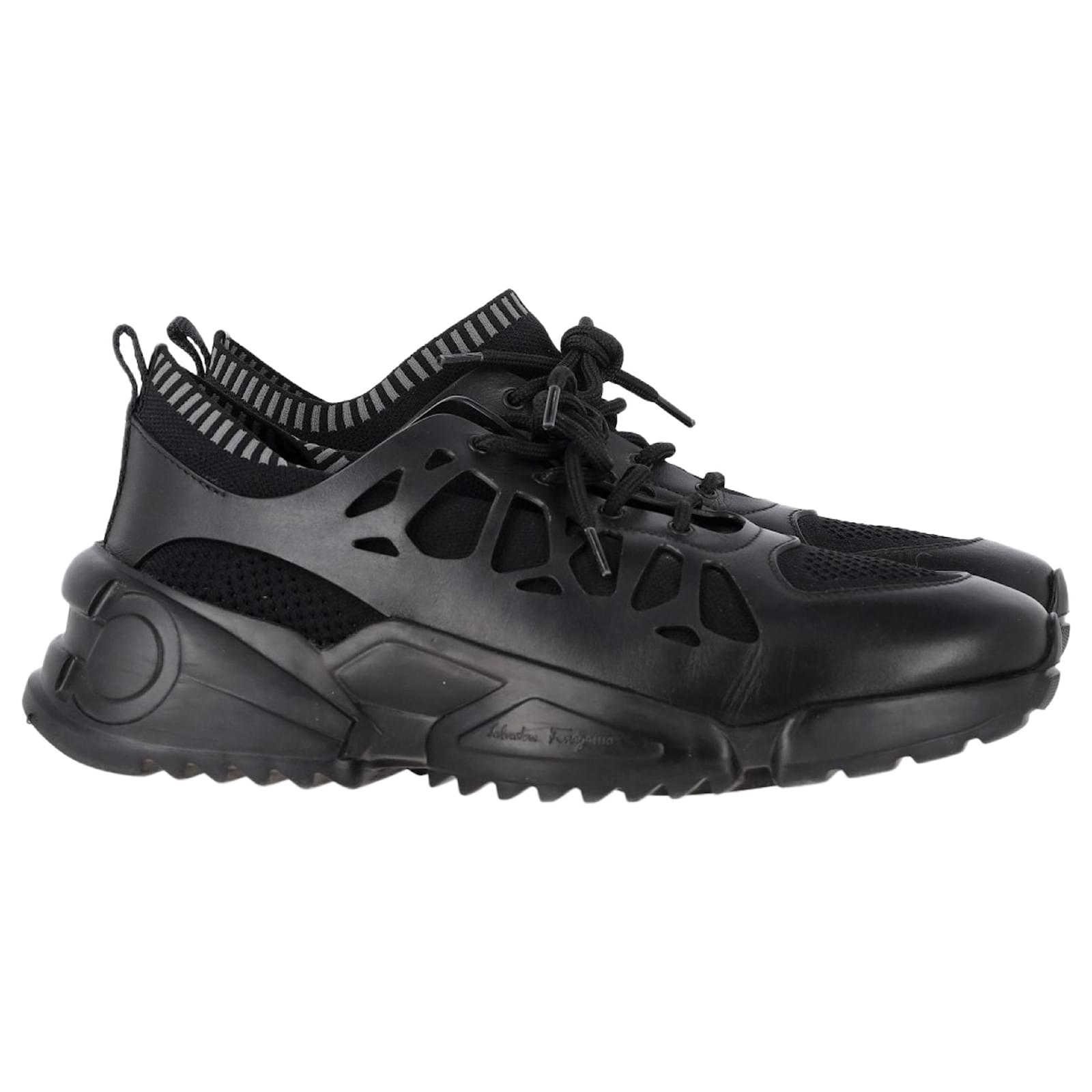 Salvatore Ferragamo Raintop Low-Top Sneakers in Black Mixed