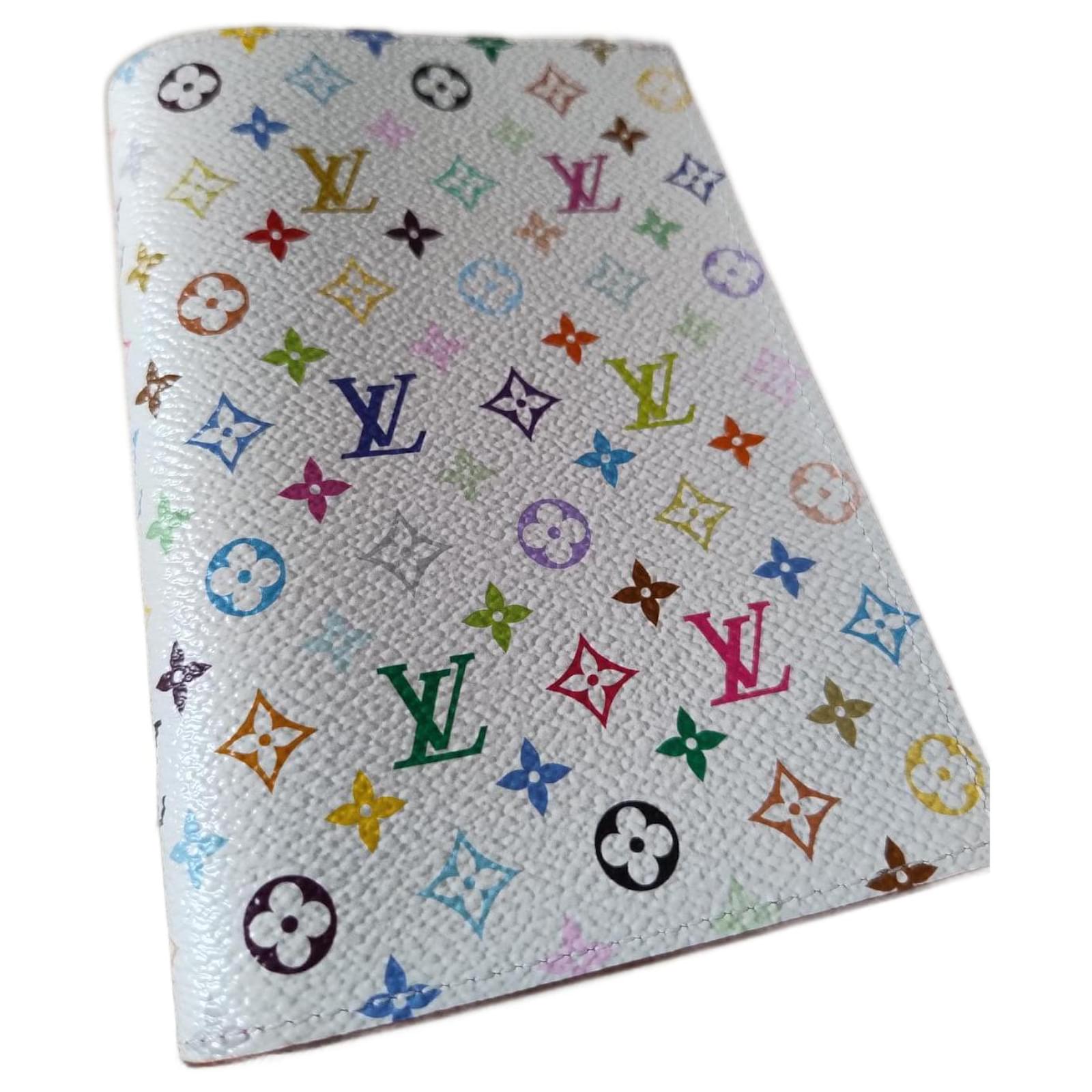 【Louis Vuitton】モノグラムリバースキャンバス PASSPORT COVER Louis Vuitton Monogram Souvenir Passport Cover Blue in