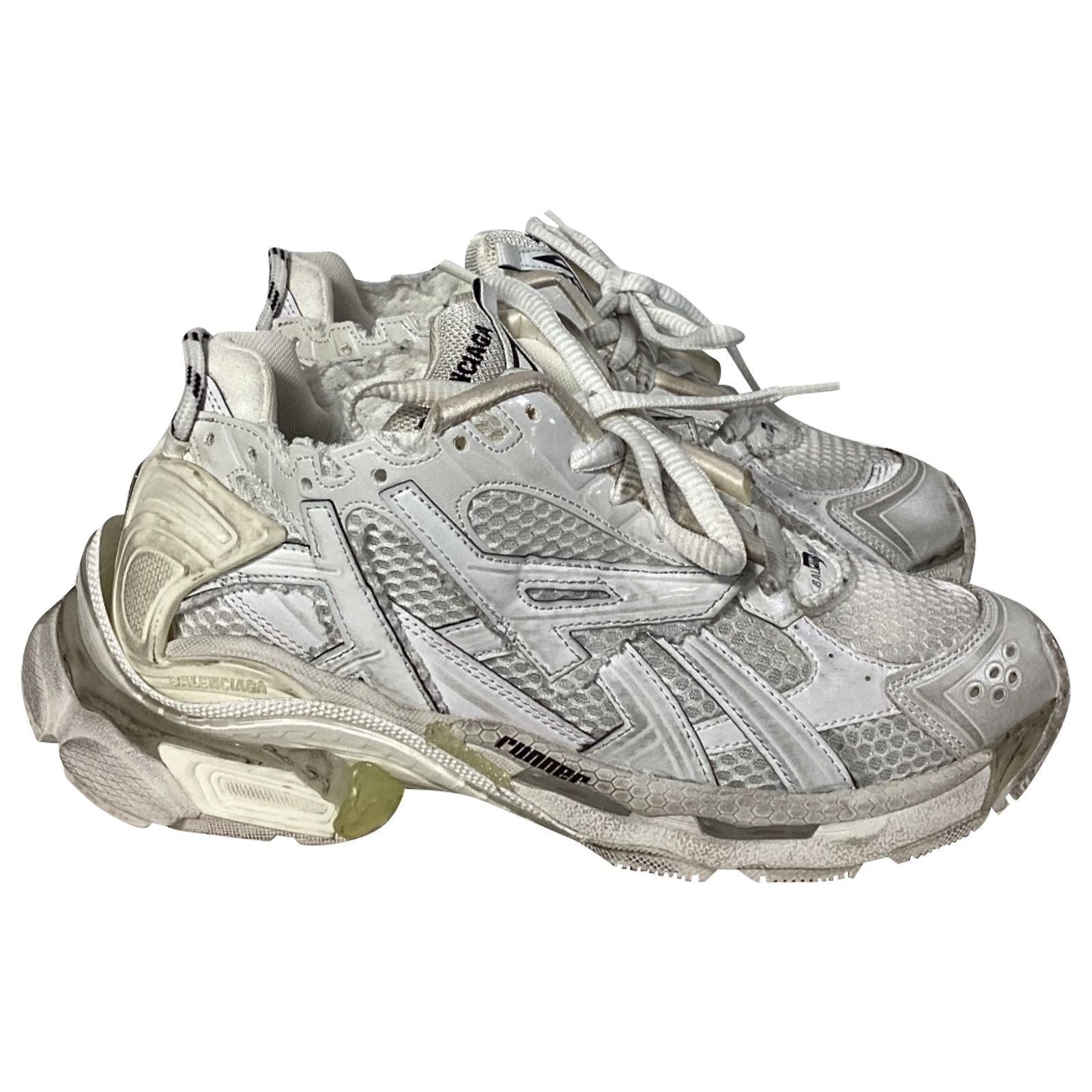 Balenciaga Runner Sneakers in White Polyurethane Cream Leather ref