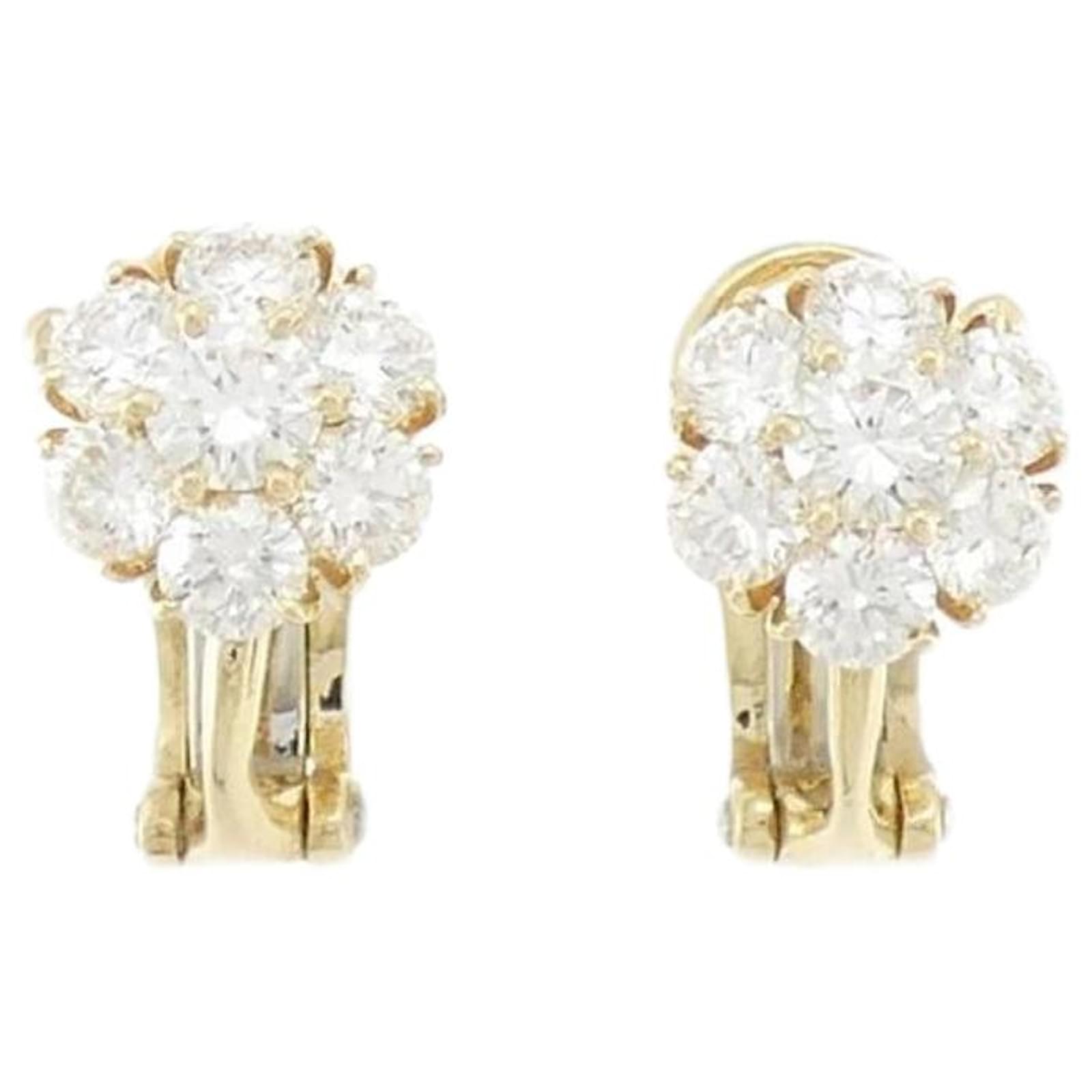 Van Cleef Arpels Snowflake Earrings Yellow gold