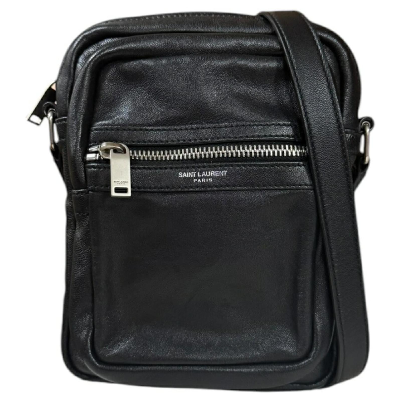 Saint Laurent Black Calf Leather Bos Taurus Shoulder Bag