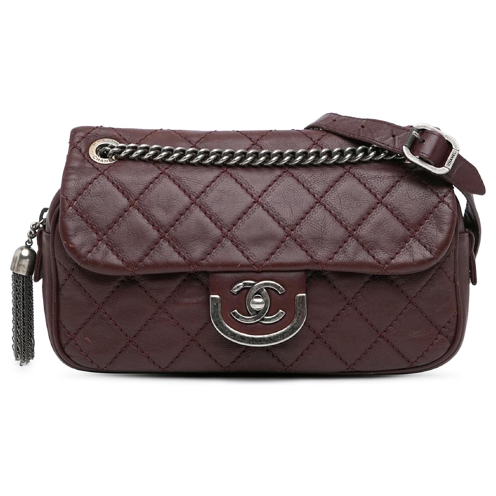 CHANEL Handbags T. Leather Red ref.2077946 - Joli Closet