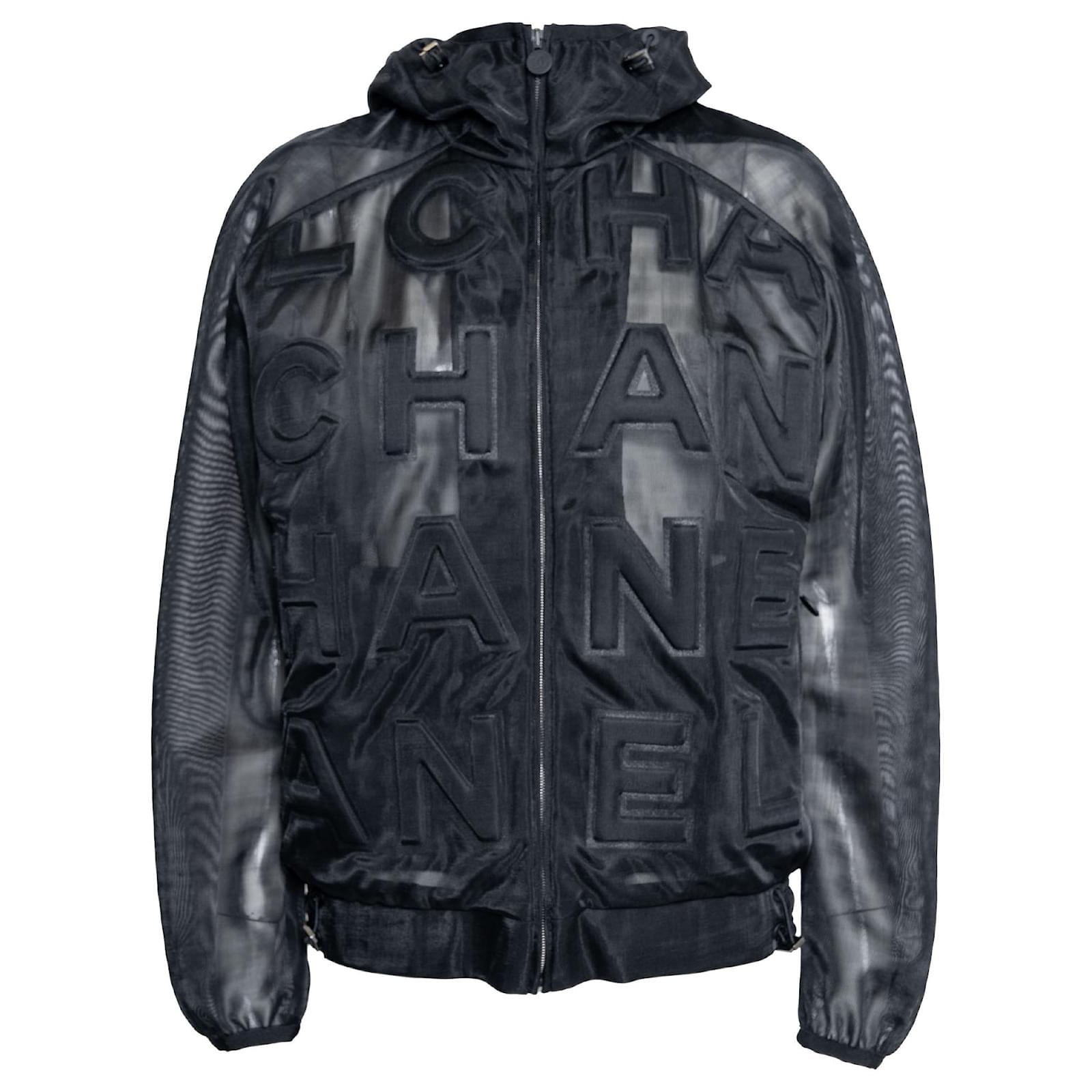 Chanel Nylon Jacket Jumper ロゴ Chanel Nylon Jacket Jumper ロゴ Chanel Nylon Large Logo Zippered