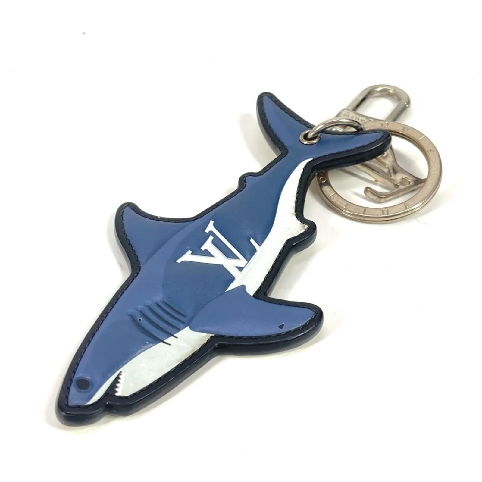 Louis Vuitton サメ型キーホルダー 楽天市場】【美品】ルイヴィトン【LOUIS VUITTON】MP2978 ポルトクレ