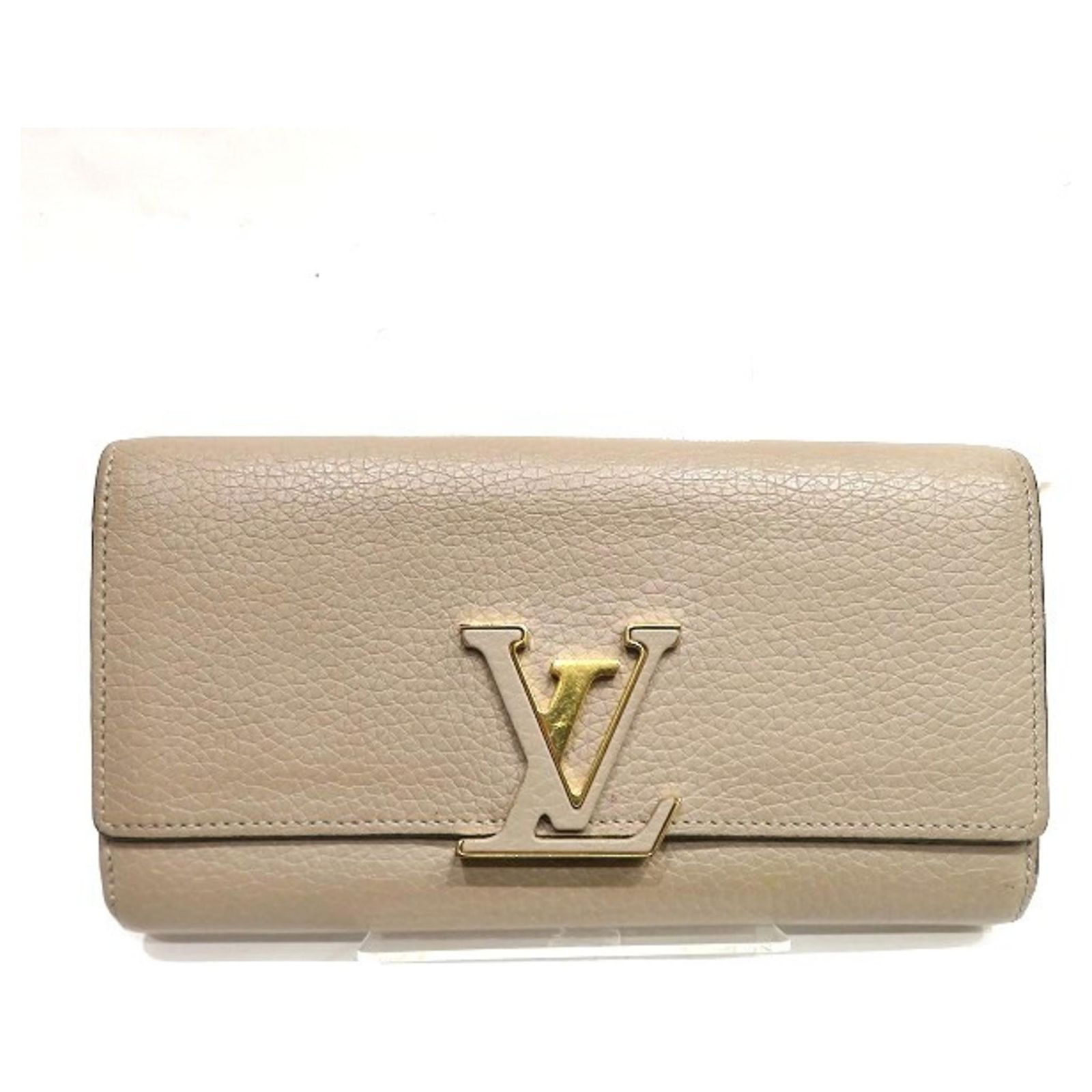 Louis Vuitton Portefeuille Capucines Beige Long Wallet Leather ref ...