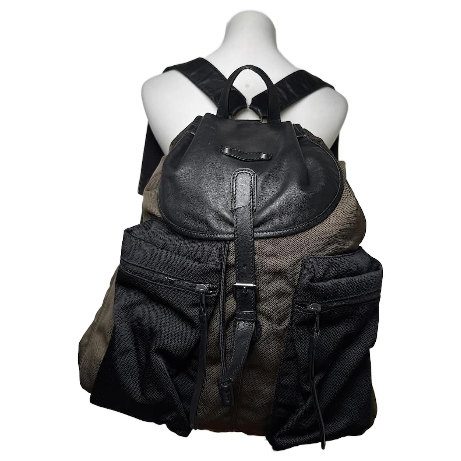 Sac à dos Balenciaga City vintage noir kaki Cuir